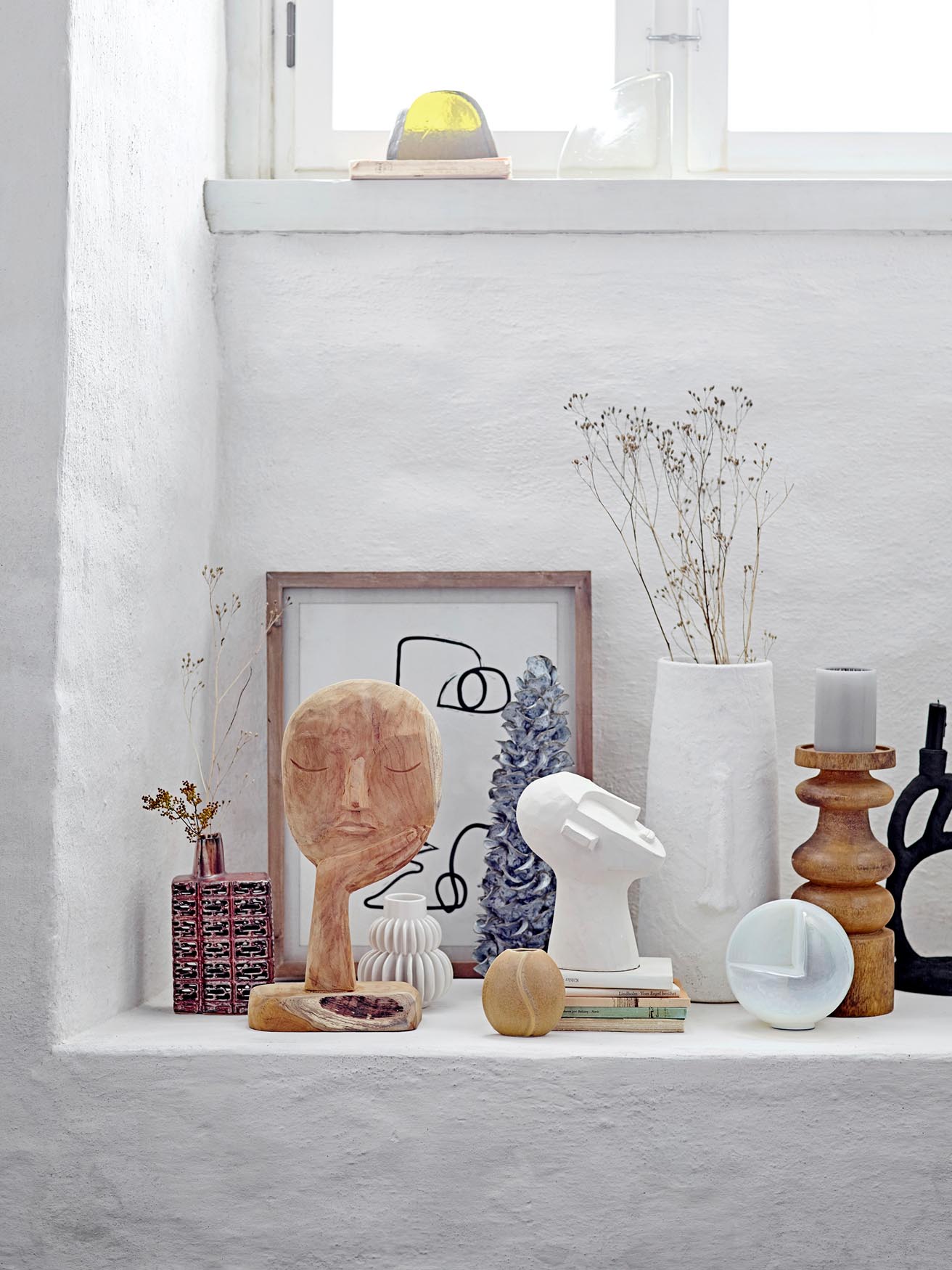 Halfdan Vase, Weiá, Steingut in White präsentiert im Onlineshop von KAQTU Design AG. Vase ist von Bloomingville