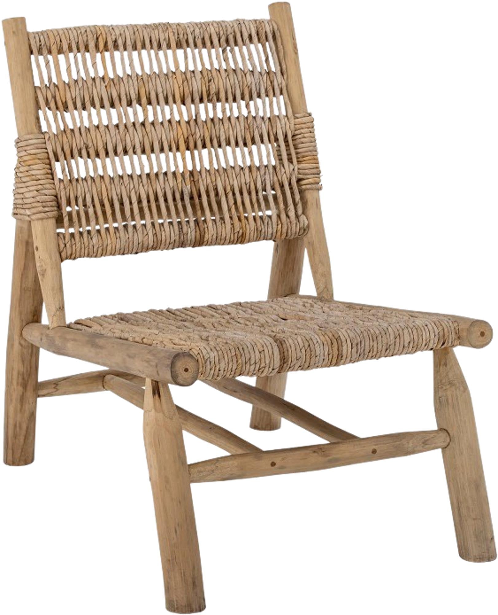 Der Ruthy Loungesessel aus Teakholz von Bloomingville vereint natürlichen Charme mit stilvollem Design für ein gemütliches Ambiente.