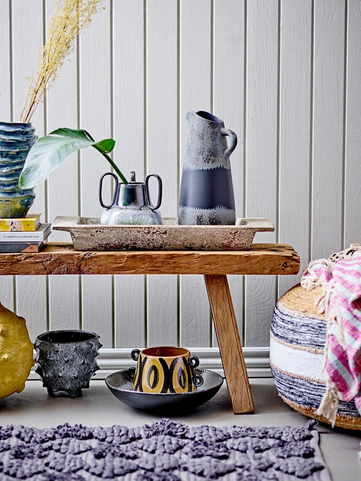 Hayan Blumentopf, Braun, Steingut in Brown präsentiert im Onlineshop von KAQTU Design AG. Blumentopf ist von Creative Collection