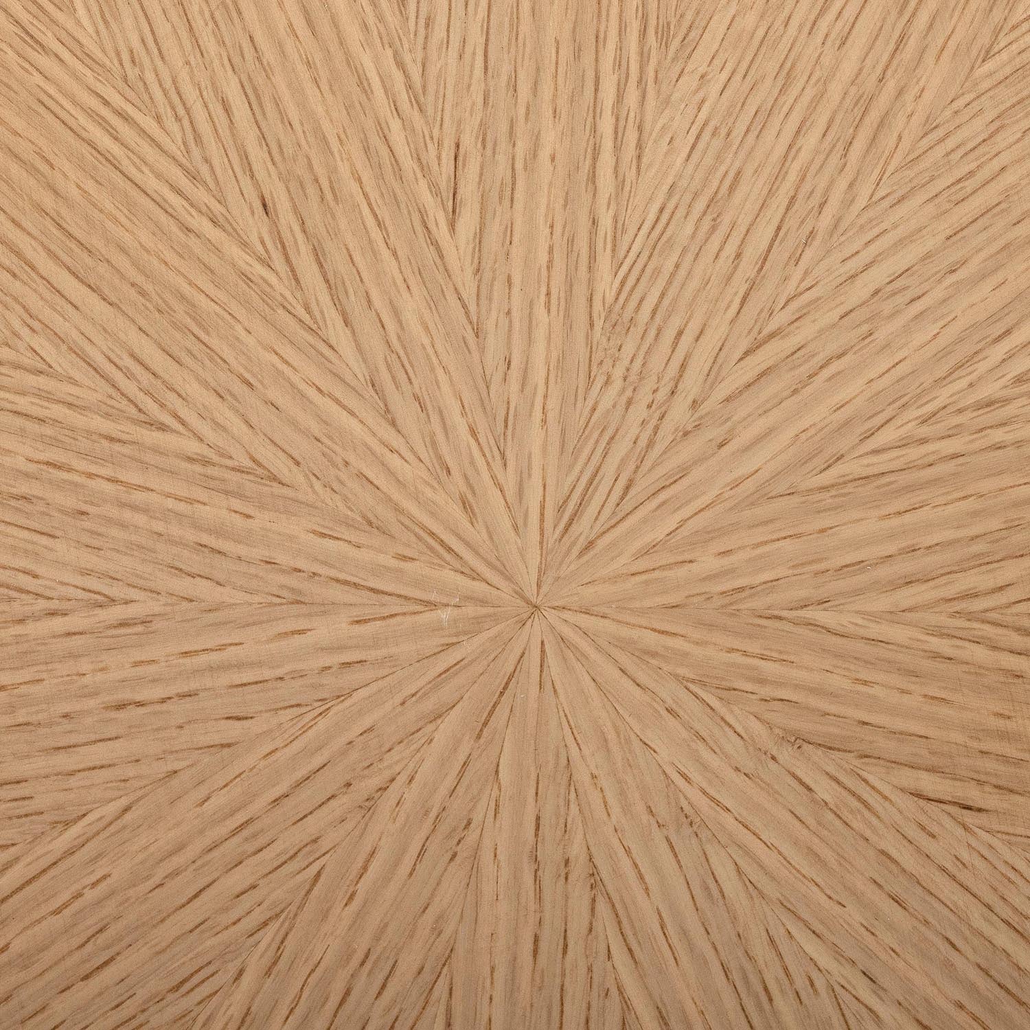 Moderner Couchtisch aus Gummibaumholz in natürlicher Optik von Bloomingville, perfekt für ein stilvolles Wohnambiente.