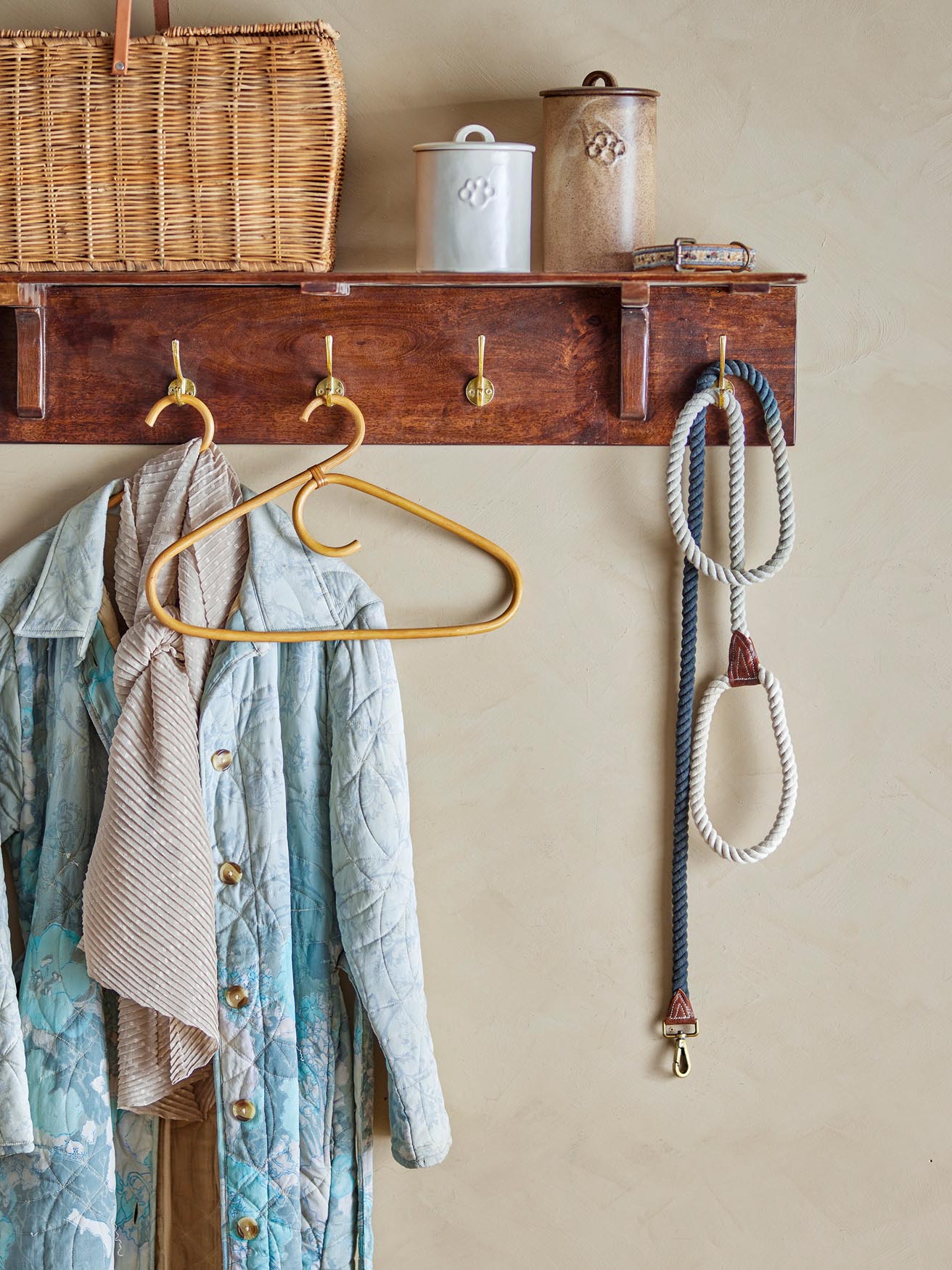 Stilvolle Ceylan Hundeleine aus Baumwolle in Schwarz von Bloomingville.