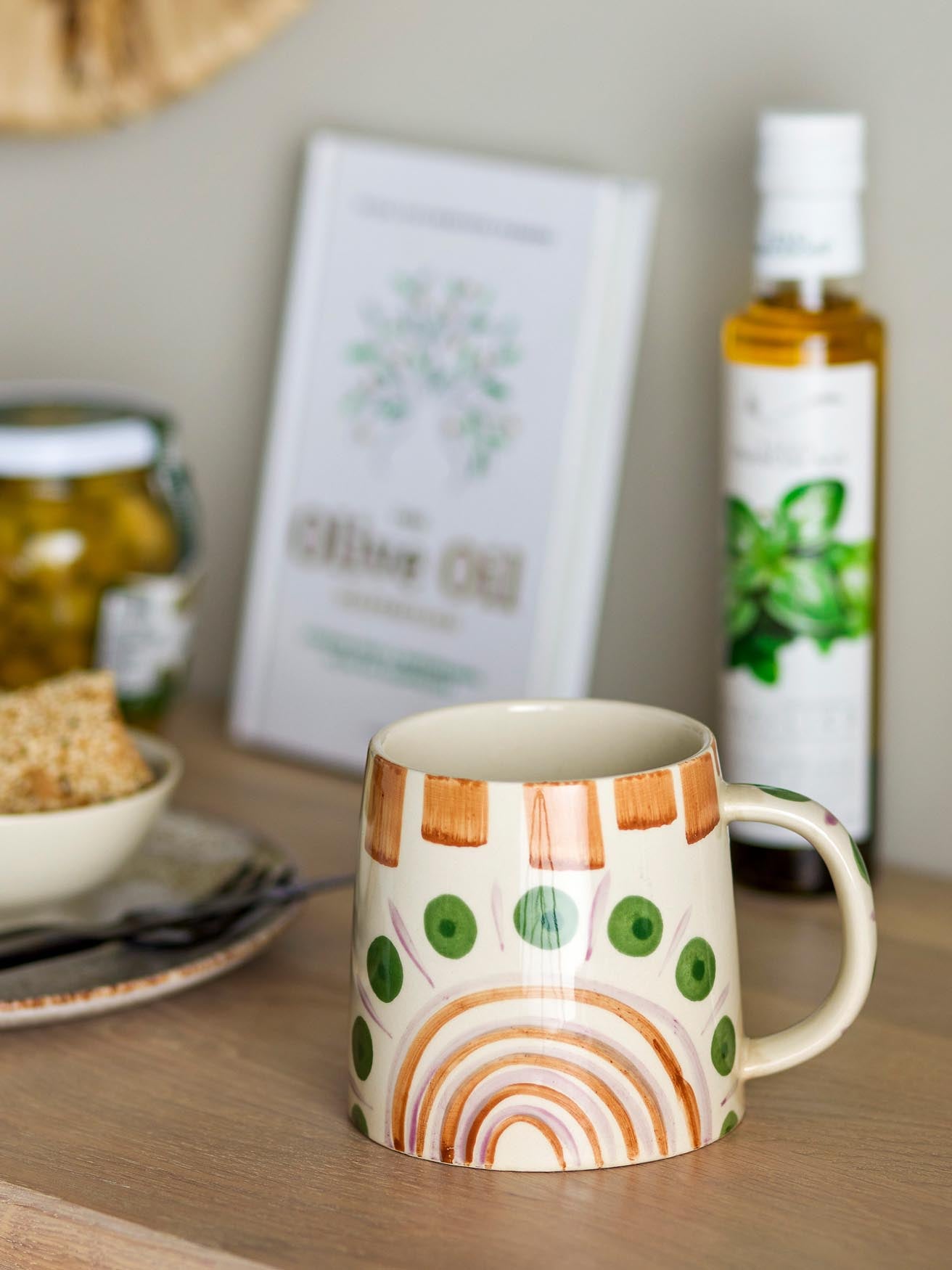 Grüner Shama Becher aus Steingut von Bloomingville, skandinavisch chic.