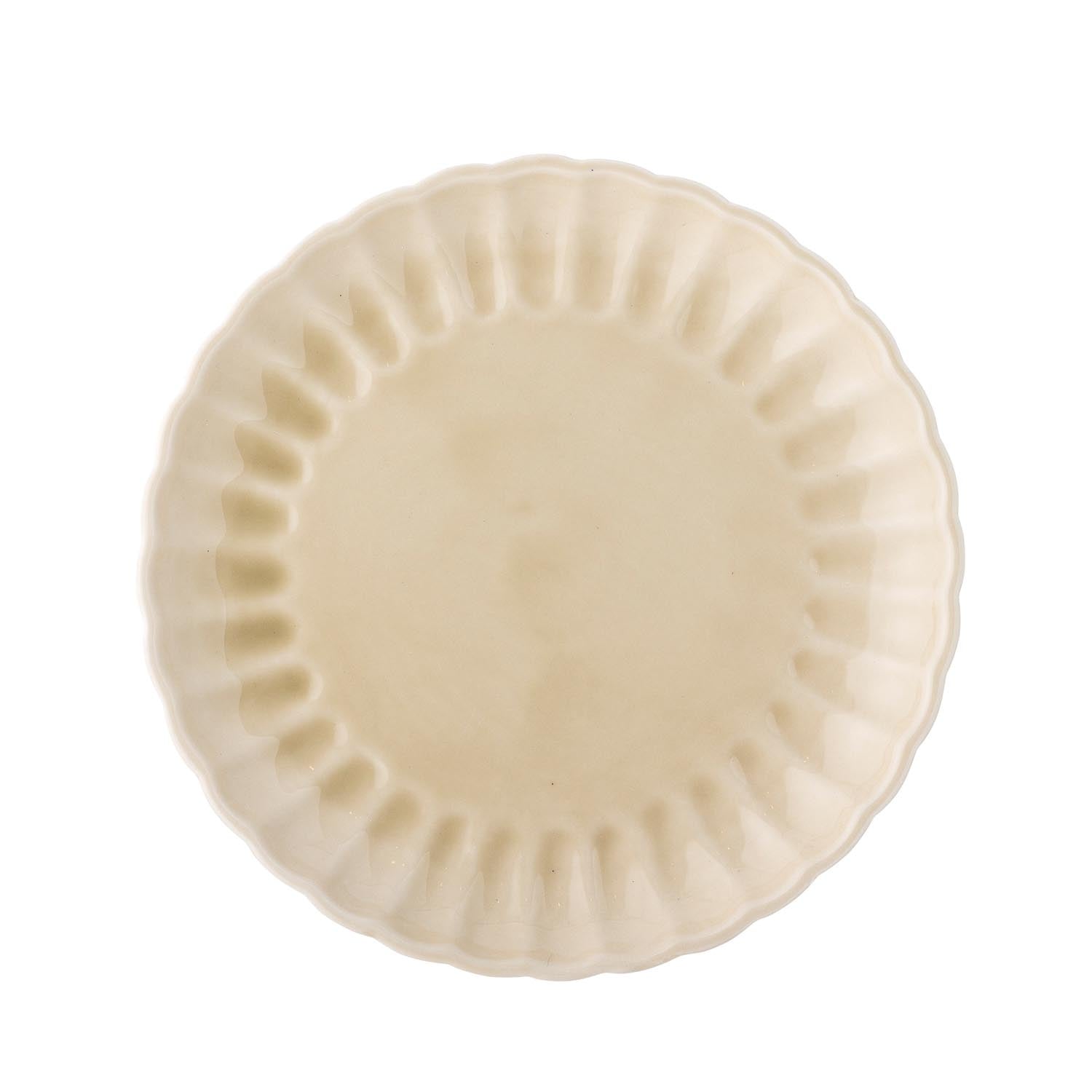 Der Latina Teller von Bloomingville aus Steingut in natürlichen Tönen besticht durch schlichte Eleganz und praktische Vielseitigkeit.