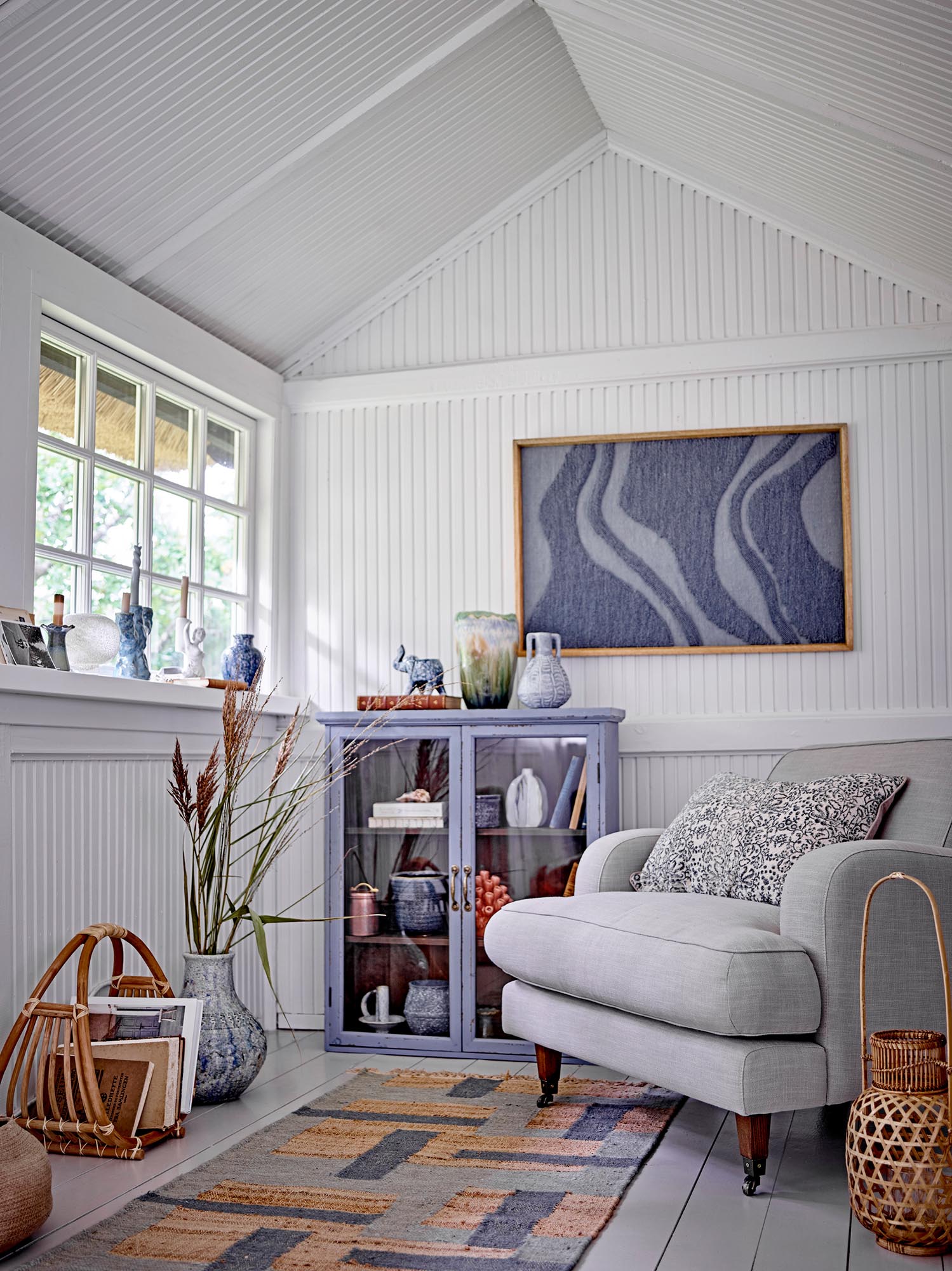 Eleganter Honiton Teppich aus grüner Wolle von Creative Collection, ideal für stilvolle und gemütliche Wohnräume.