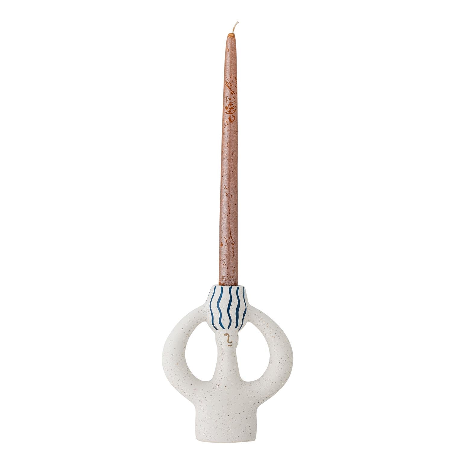 Der Hatty Kerzenhalter von Bloomingville aus blauem Steingut überzeugt mit stilvollem Design und erstklassiger Qualität.
