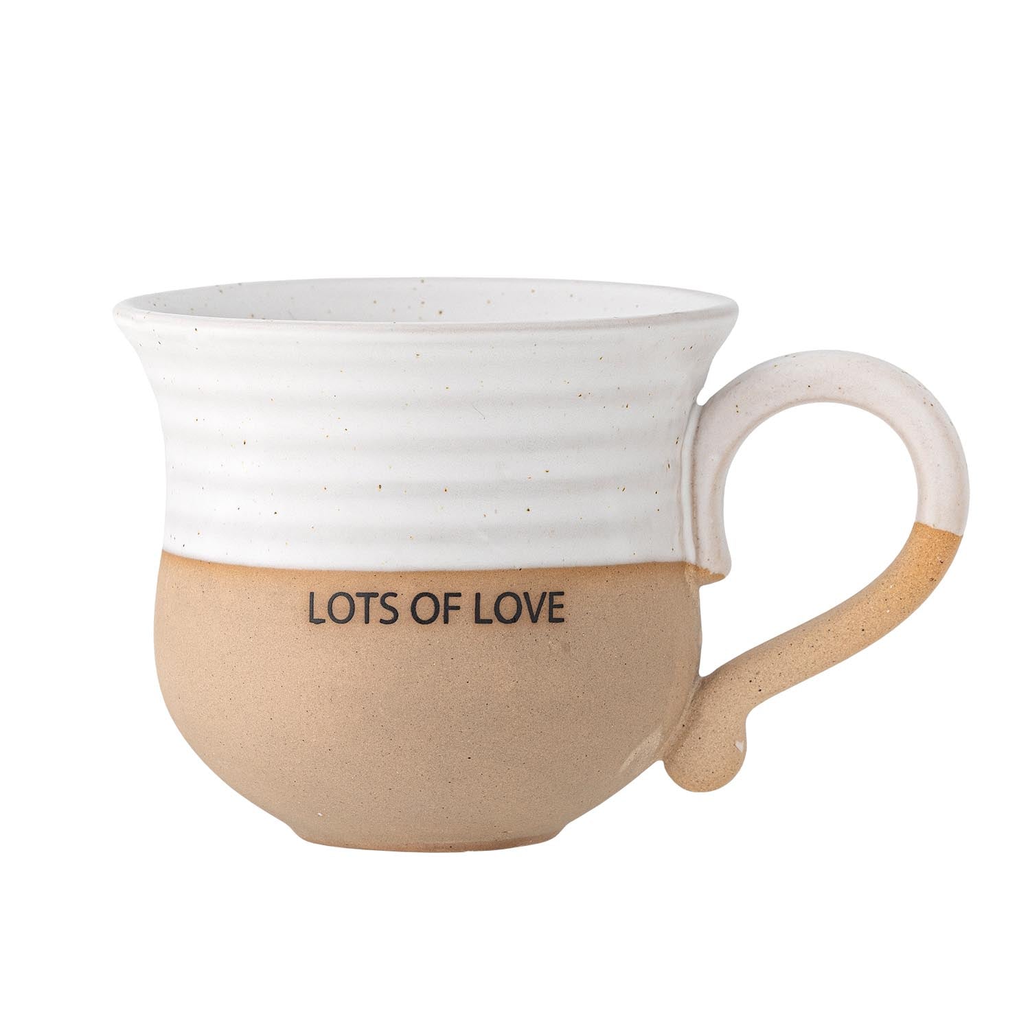 Elegante Claire Tasse aus weissem Steingut mit "Lots of love"-Schriftzug, robust, spülmaschinenfest, einzigartig.