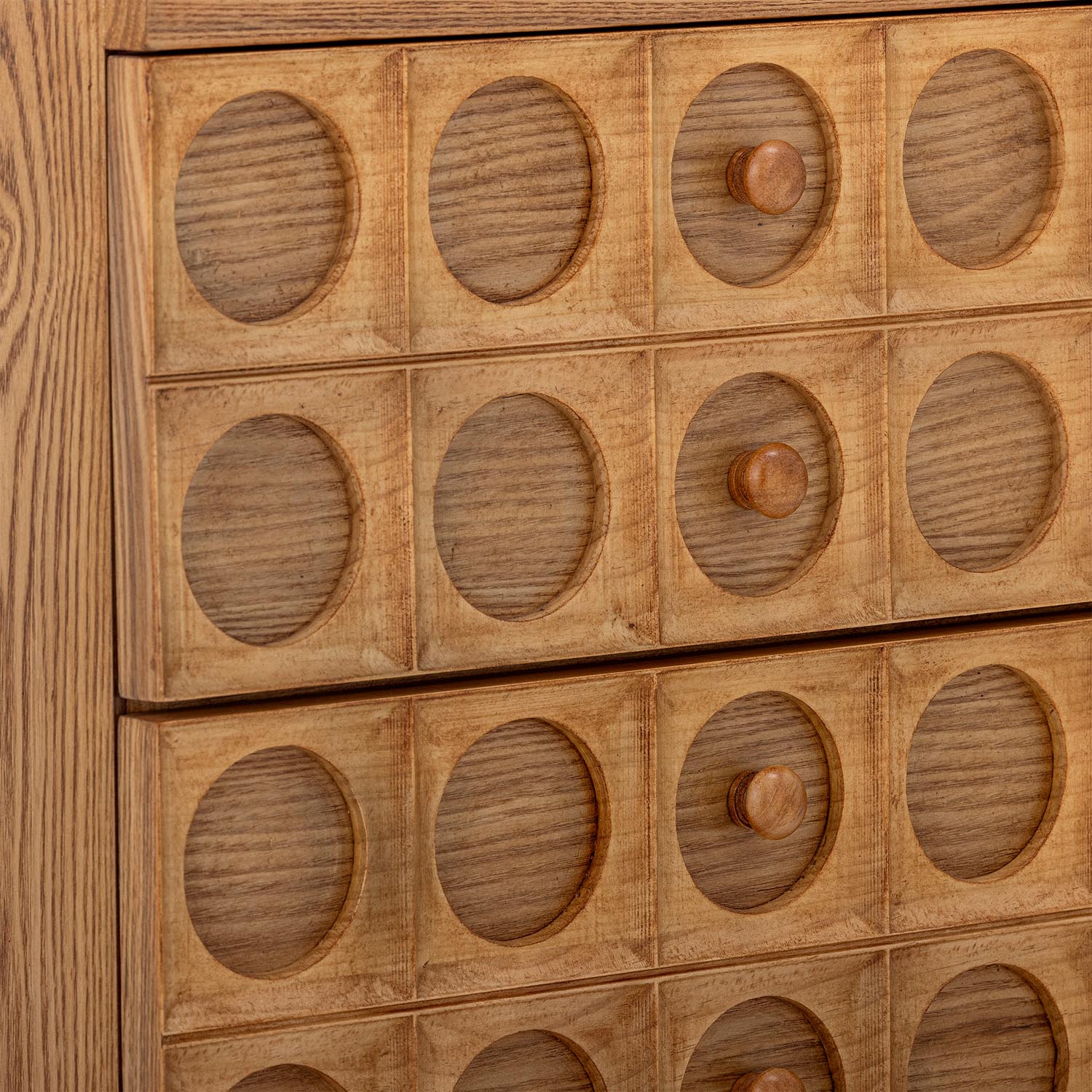 Stilvolle braune Vester Schubladen aus MDF von Bloomingville, perfekt für modernes Interieur und praktische Aufbewahrung.