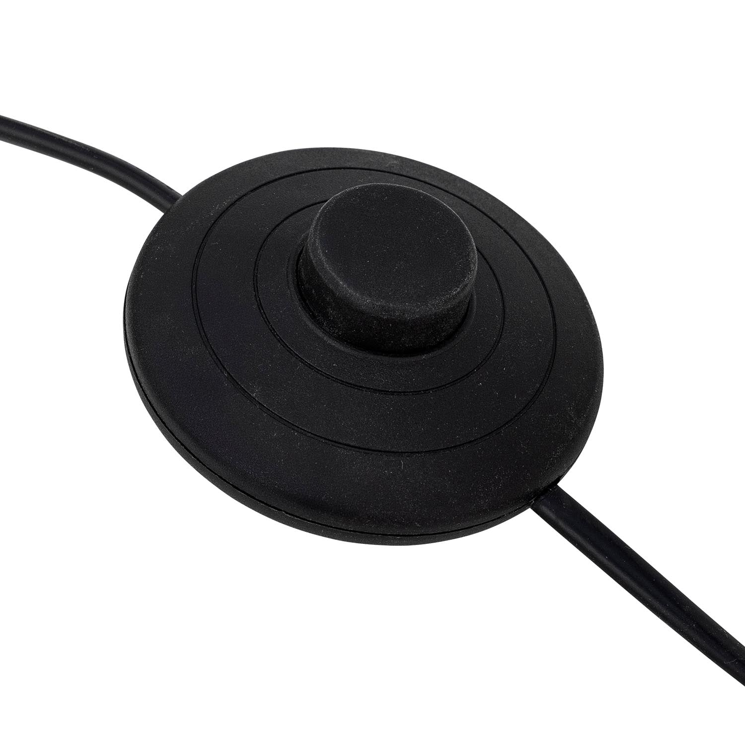 Die Giacoma Stehlampe aus Gummibaumholz von Bloomingville vereint modernes Design mit natürlicher Ästhetik für stilvolle Wohnräume.