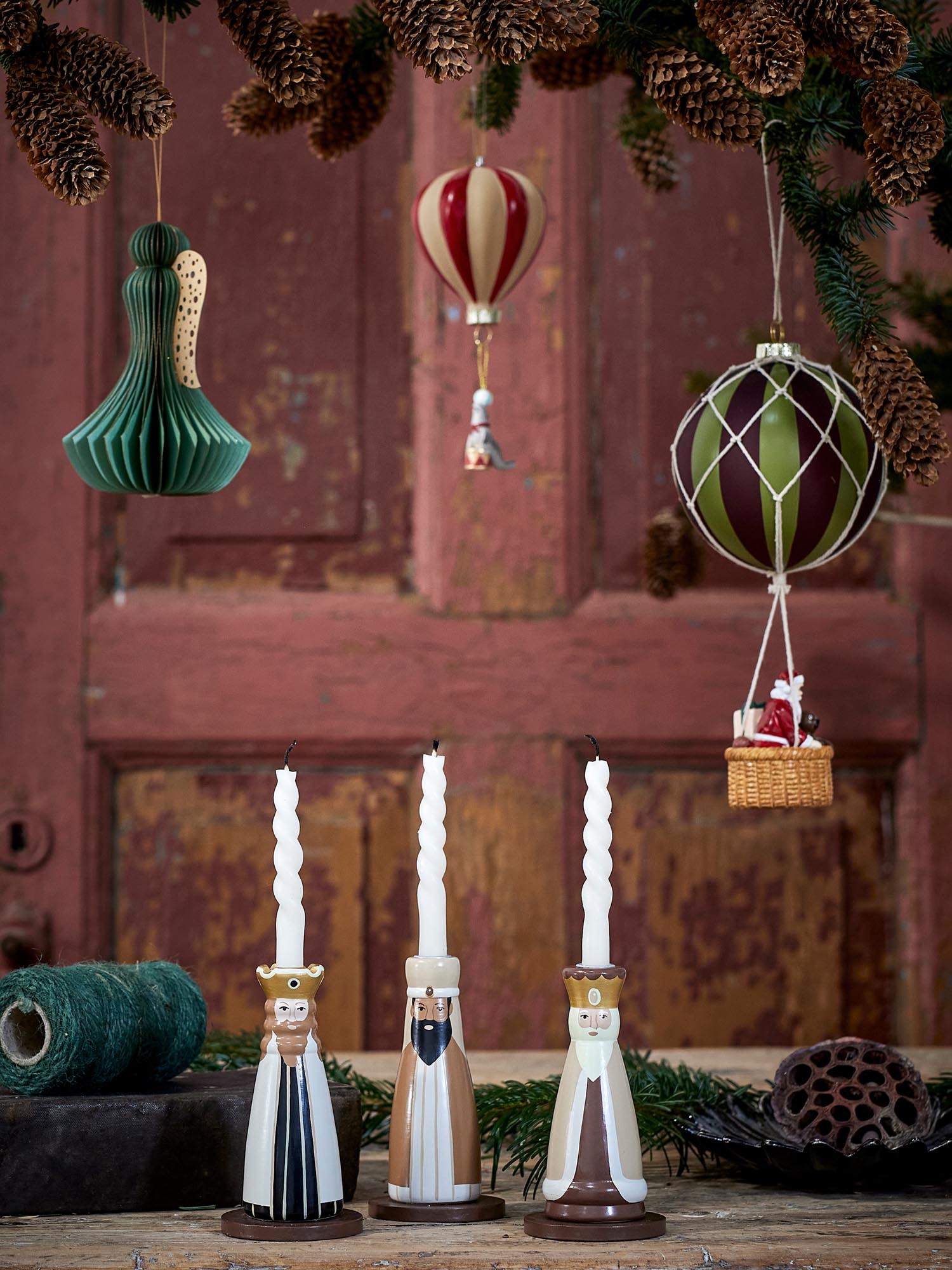 Hettie Ornament, Rot, Glas in Rot präsentiert im Onlineshop von KAQTU Design AG. Ornament ist von Bloomingville