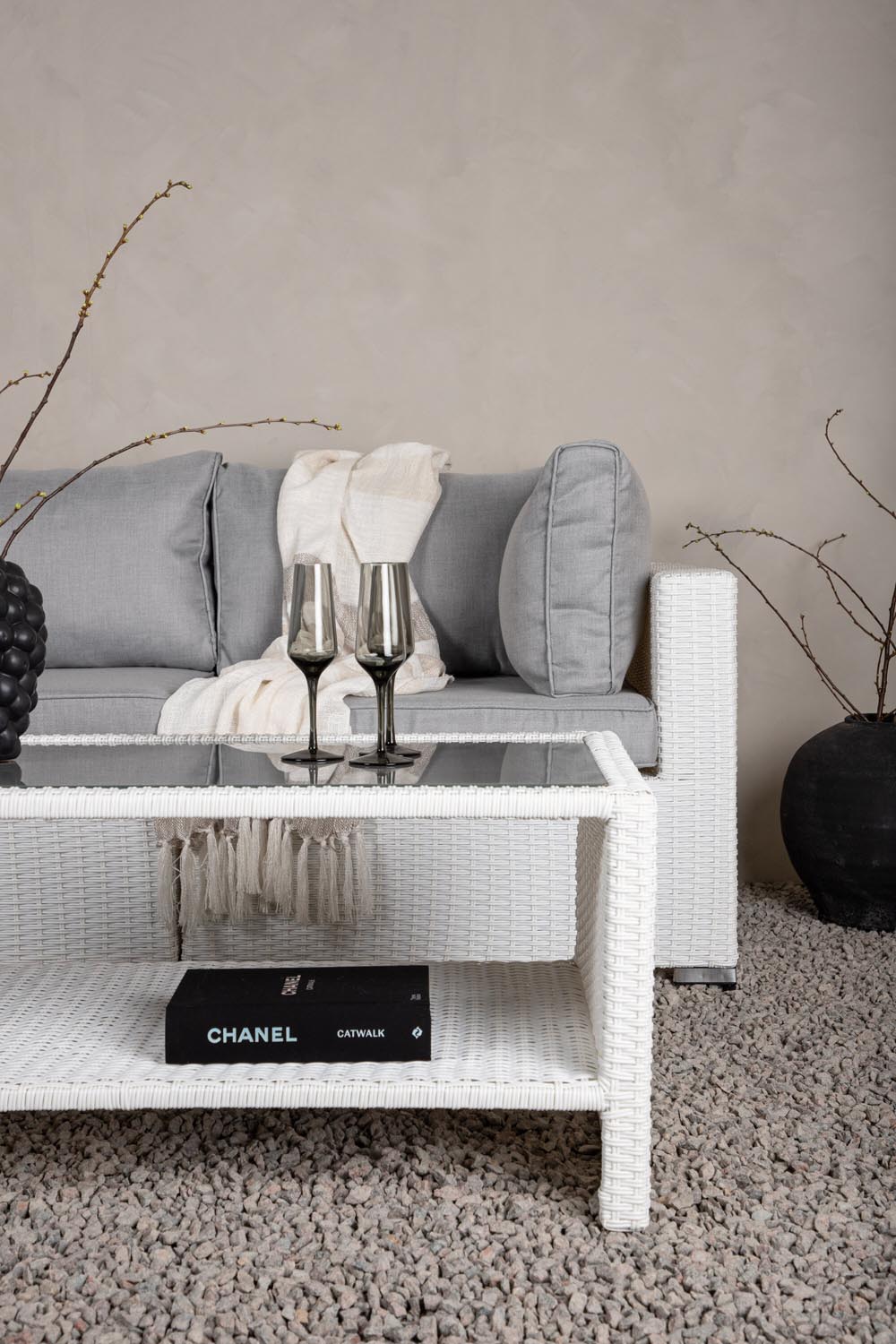 Amazon Ecksofa Outdoorset 110cm in Weiss präsentiert im Onlineshop von KAQTU Design AG. Loungeset ist von Venture Home