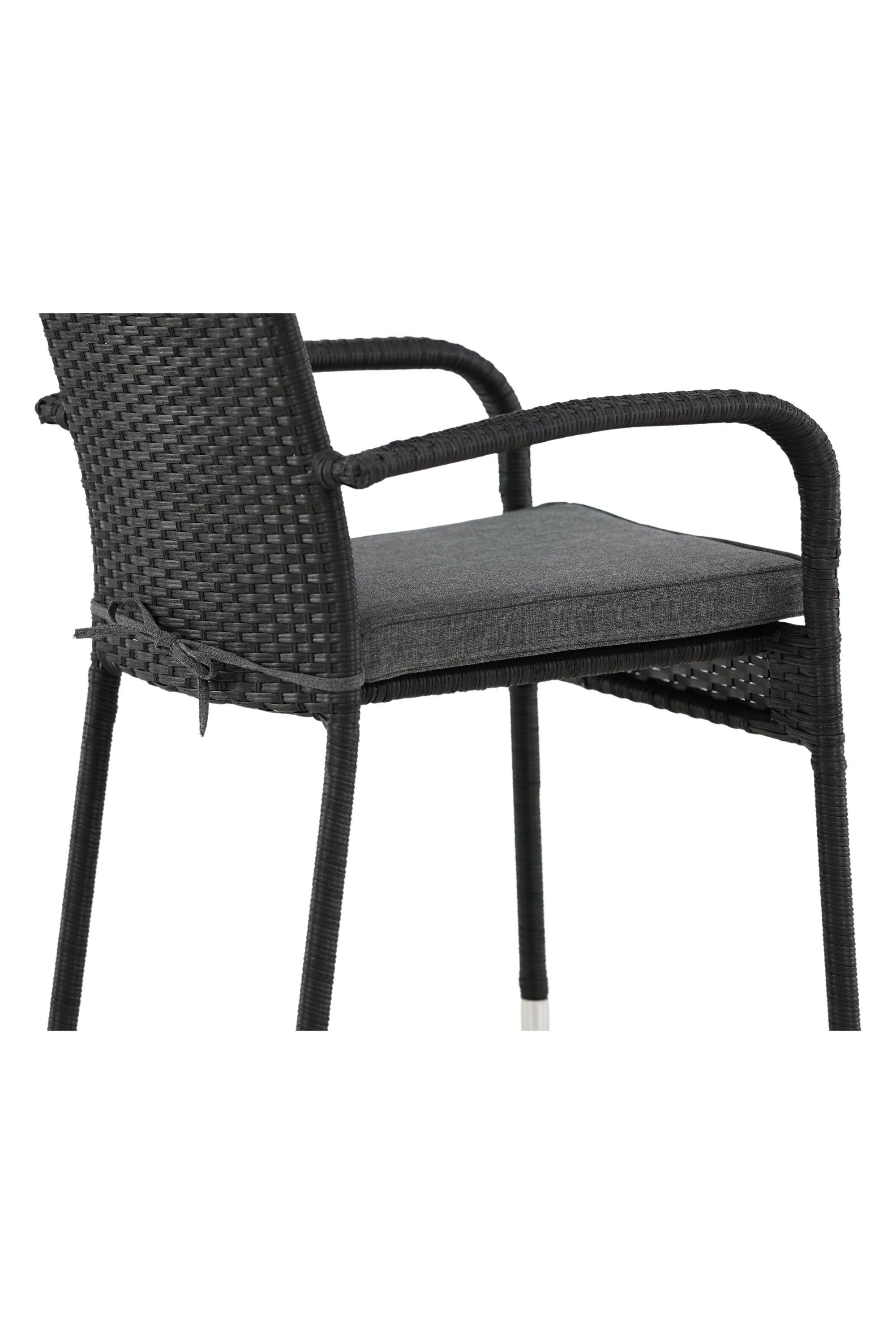 Anna Gartenstuhl in Schwarz präsentiert im Onlineshop von KAQTU Design AG. Gartenstuhl mit Armlehnen ist von Venture Home