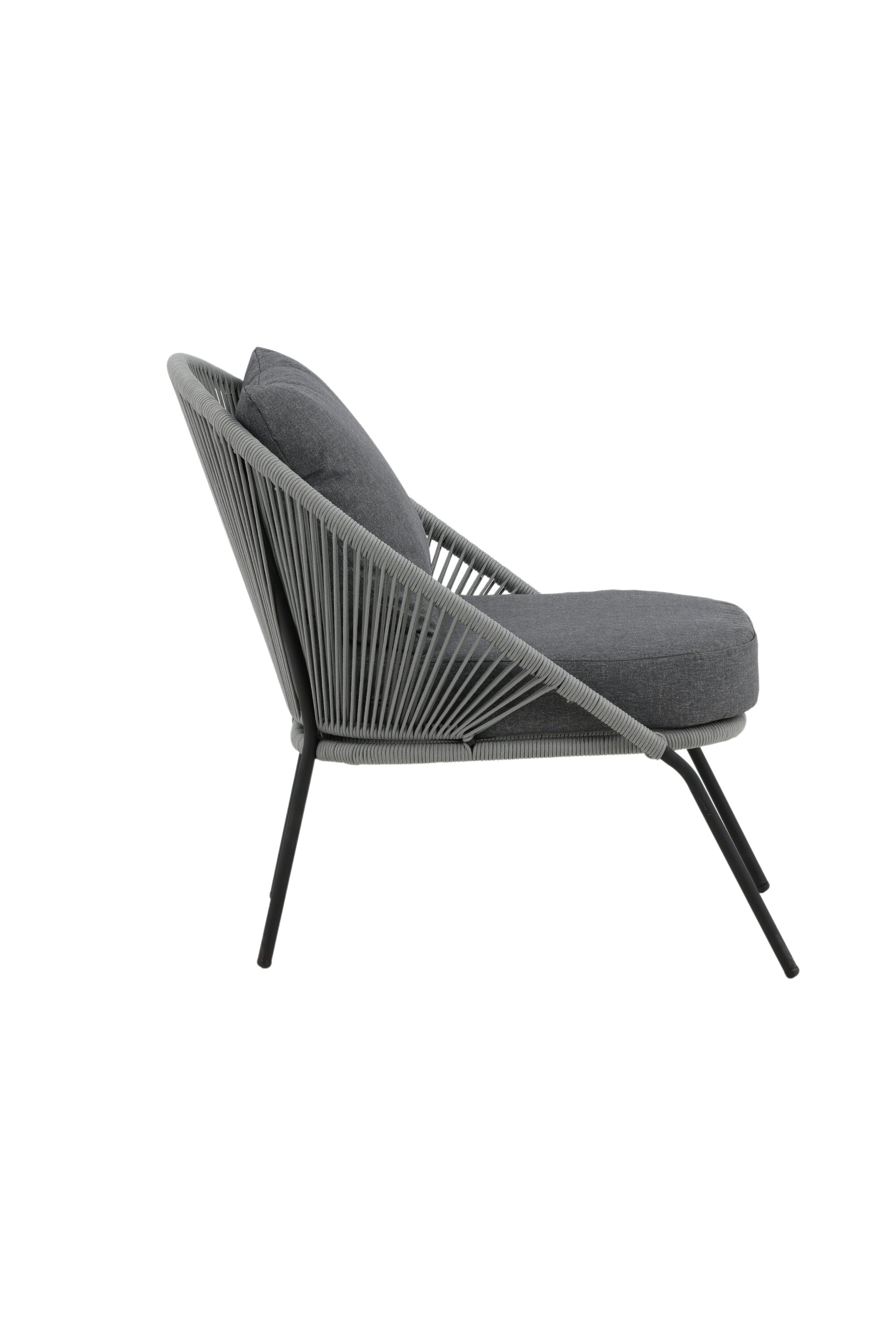 Lindos Lounge Chair in Grau präsentiert im Onlineshop von KAQTU Design AG. Outdoor-Sessel ist von Venture Home