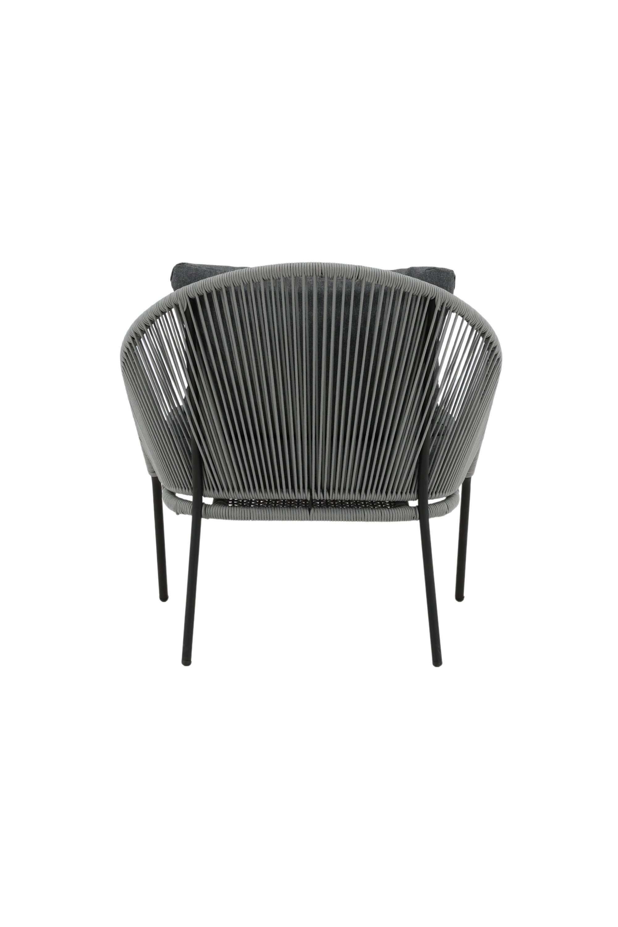 Lindos Lounge Chair in Grau präsentiert im Onlineshop von KAQTU Design AG. Outdoor-Sessel ist von Venture Home