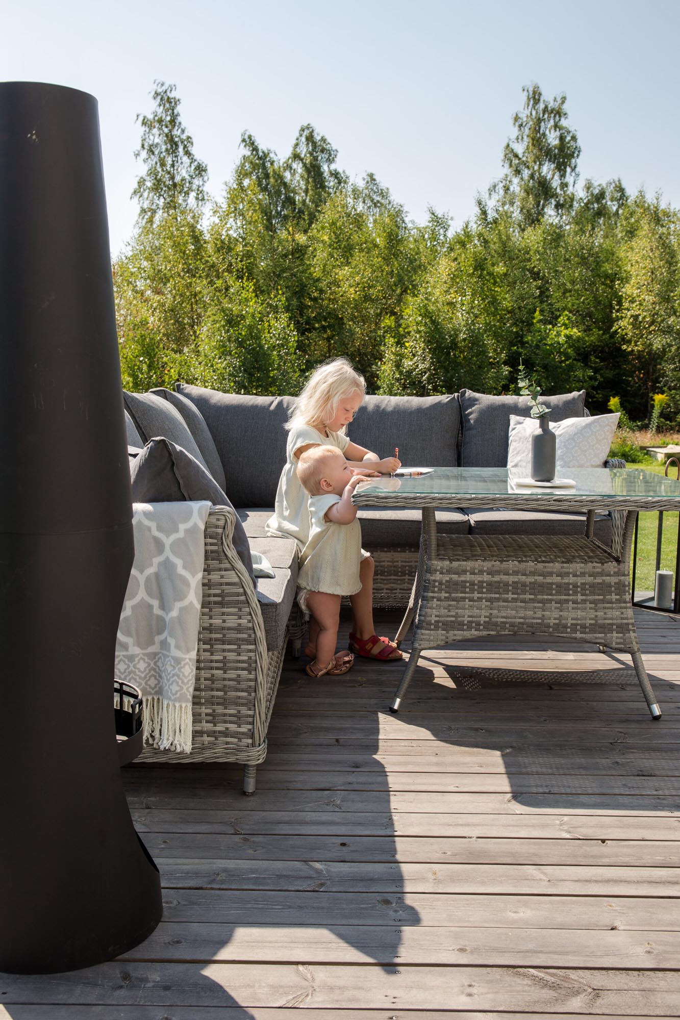 Vikelund Ecksofa Outdoorset 100cm: Stilvolles Loungeset für Garten und Terrasse, ideal für entspannte Stunden im Freien.