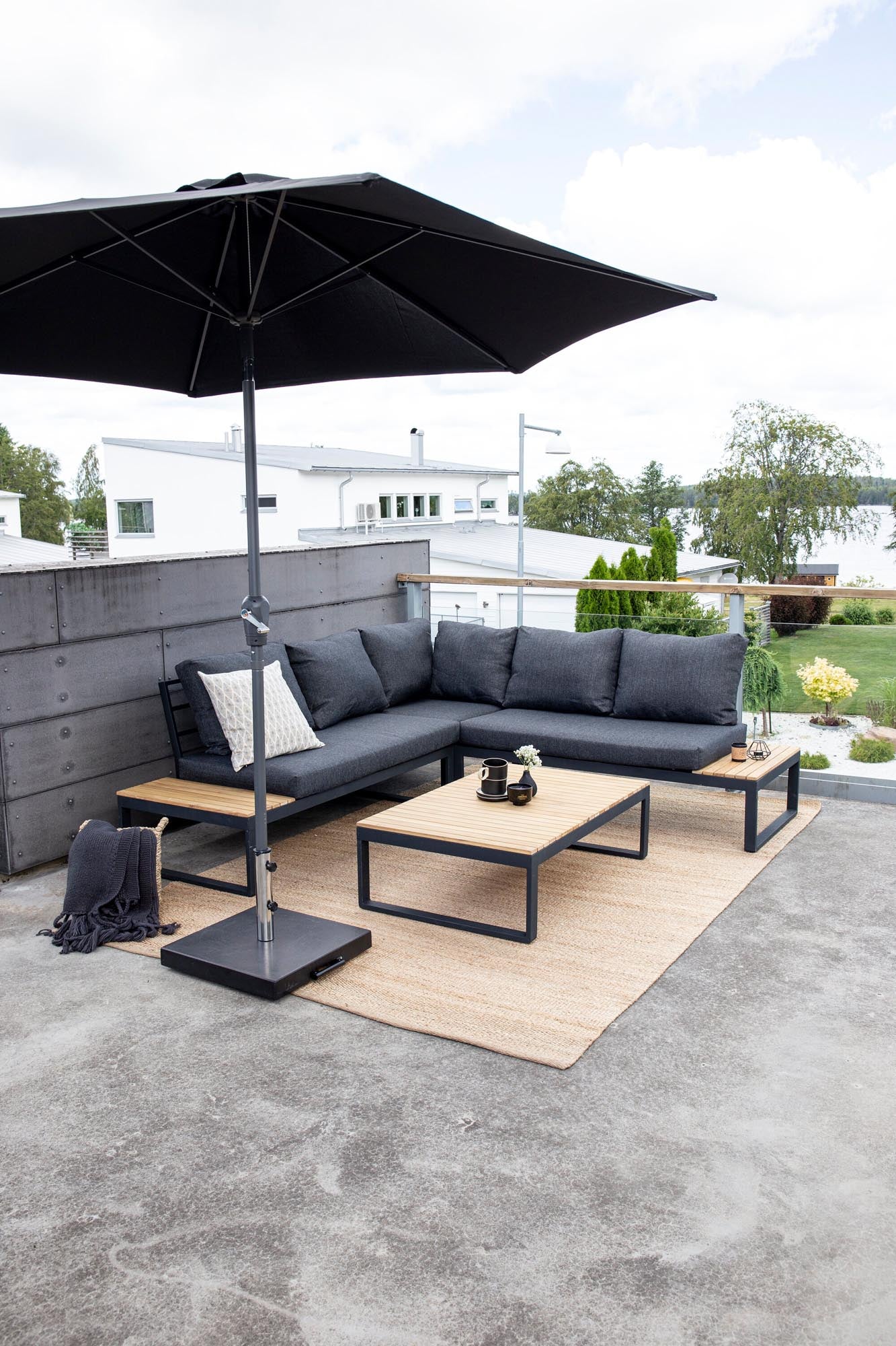 Panama Ecksofa Outdoorset 112cm in Schwarz präsentiert im Onlineshop von KAQTU Design AG. Loungeset ist von Venture Home