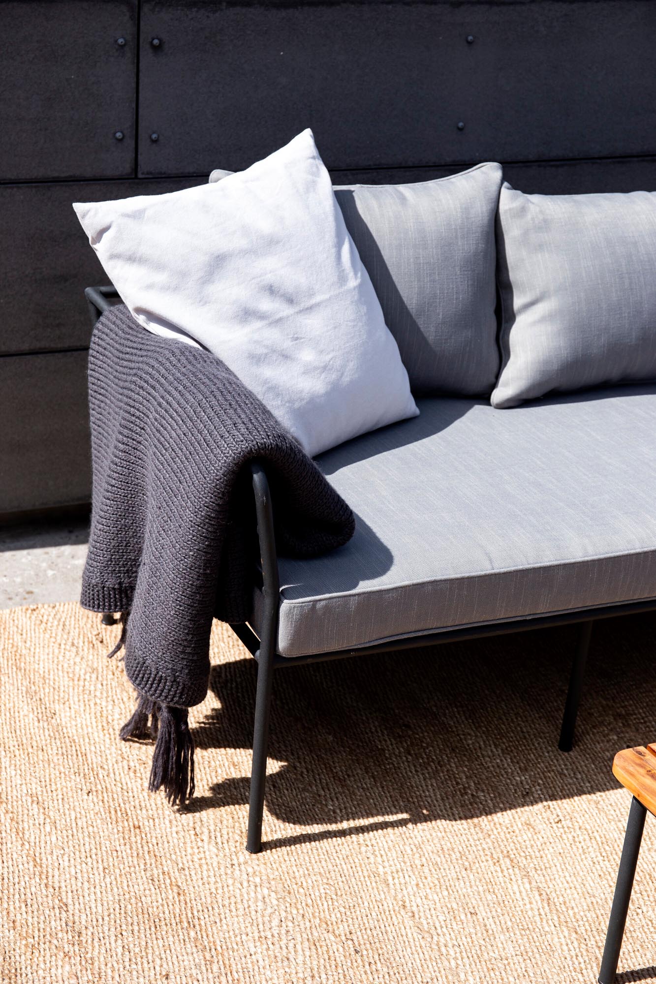 Komfortables Penh Ecksofa 65cm für luxuriöse Outdoor-Momente.