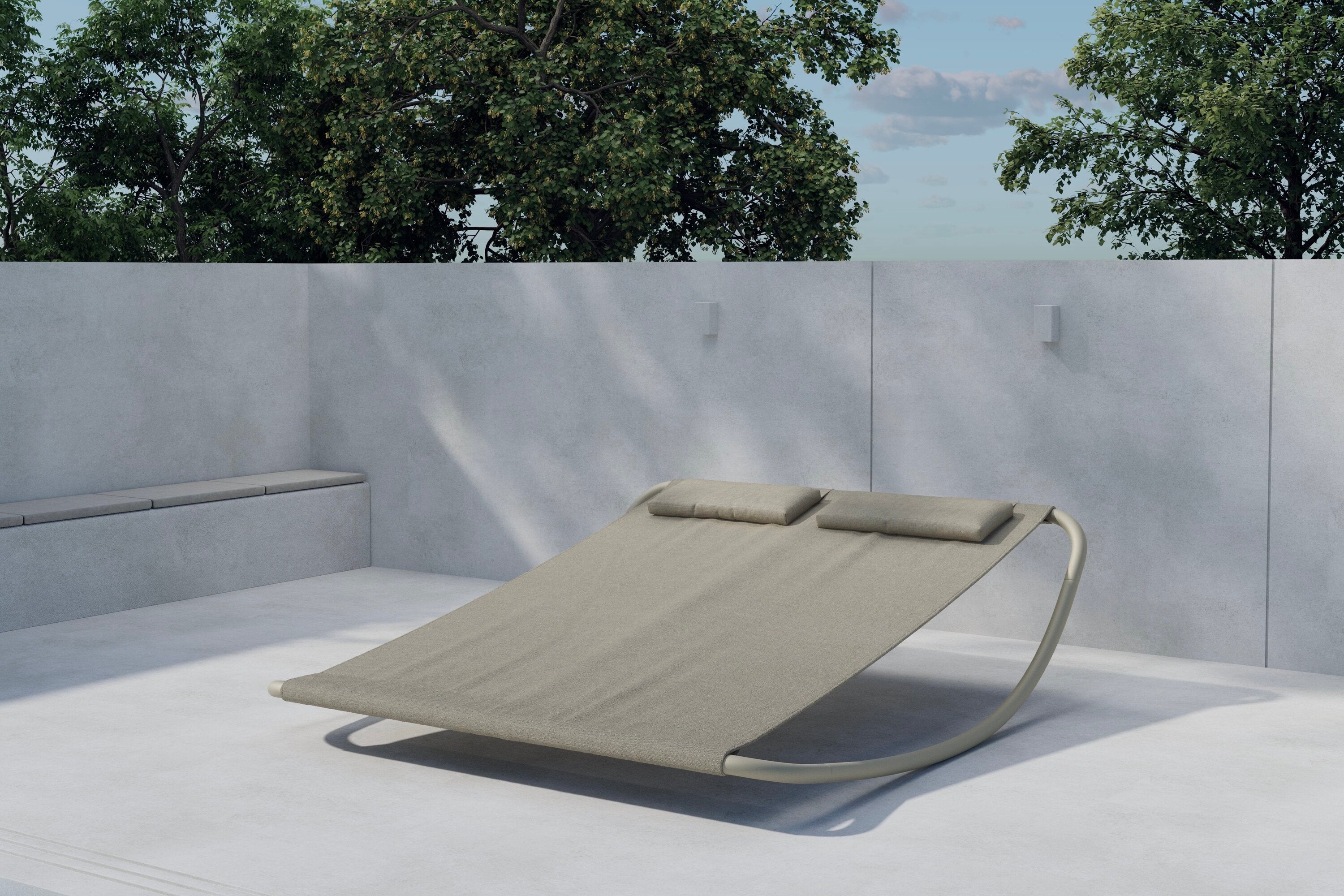 Beige Gordo Hängematte von Venture Home, stilvoll drapiert in einer gemütlichen Umgebung, ideal für Entspannung und Freizeit.