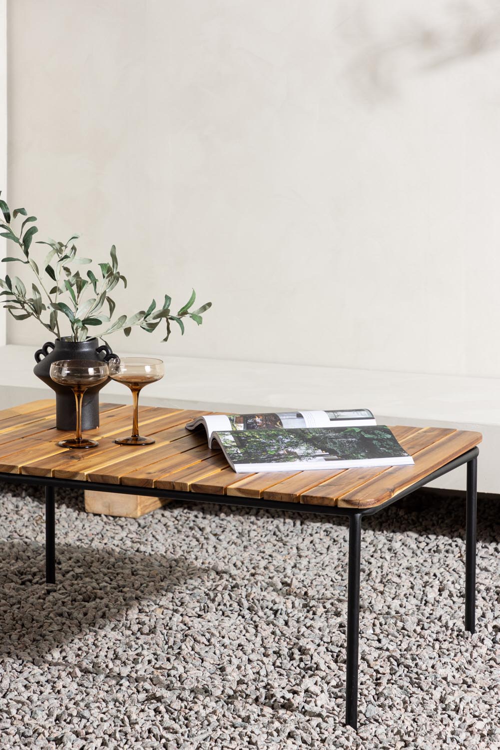 Penh Loungetisch in Natur präsentiert im Onlineshop von KAQTU Design AG. Loungetisch ist von Venture Home