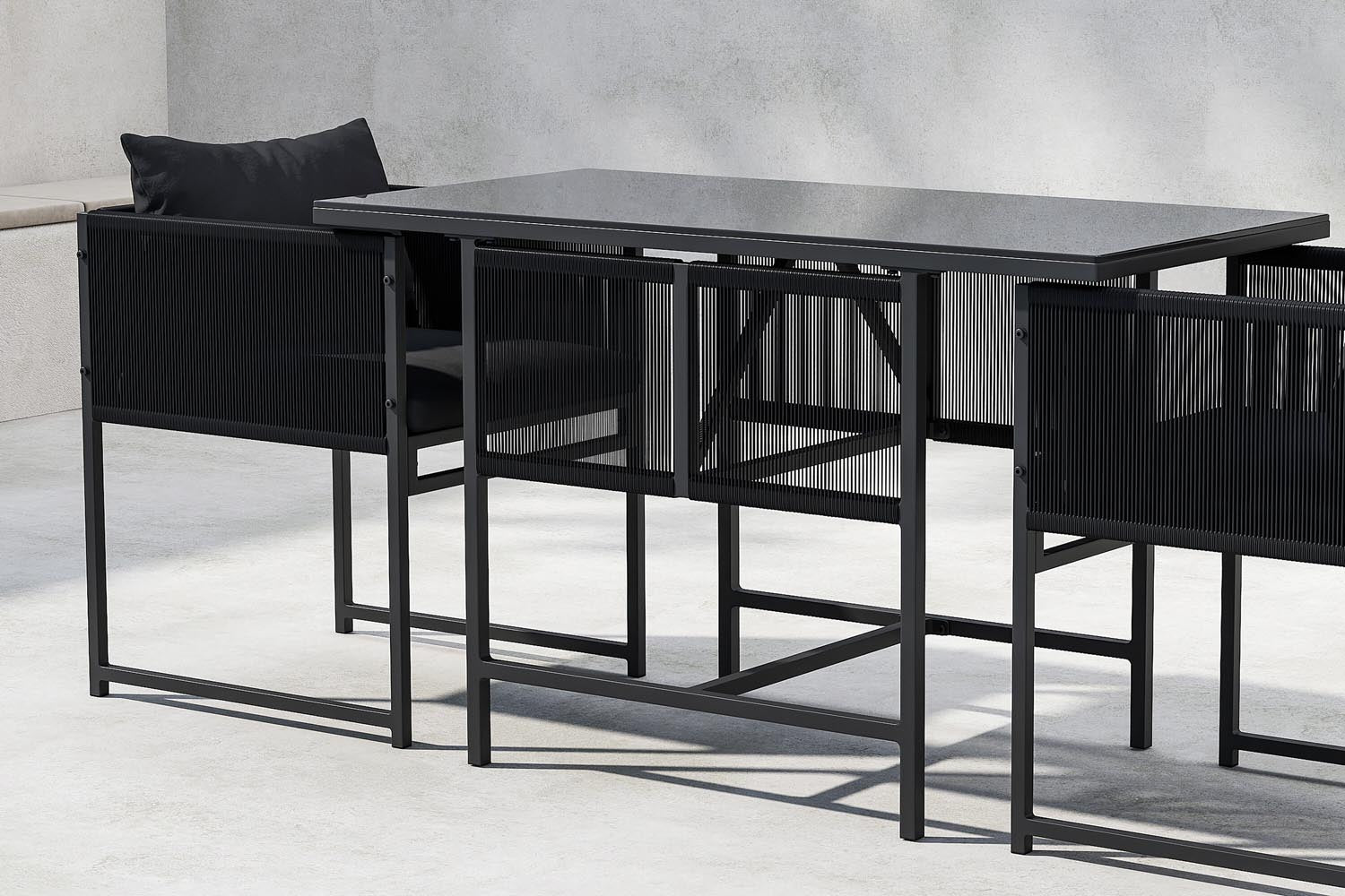 Gestalten Sie Ihre Terrasse mit dem stilvollen Noto Café-Set von Venture Home. Perfekt für gesellige Abende und entspannte Momente im Freien.