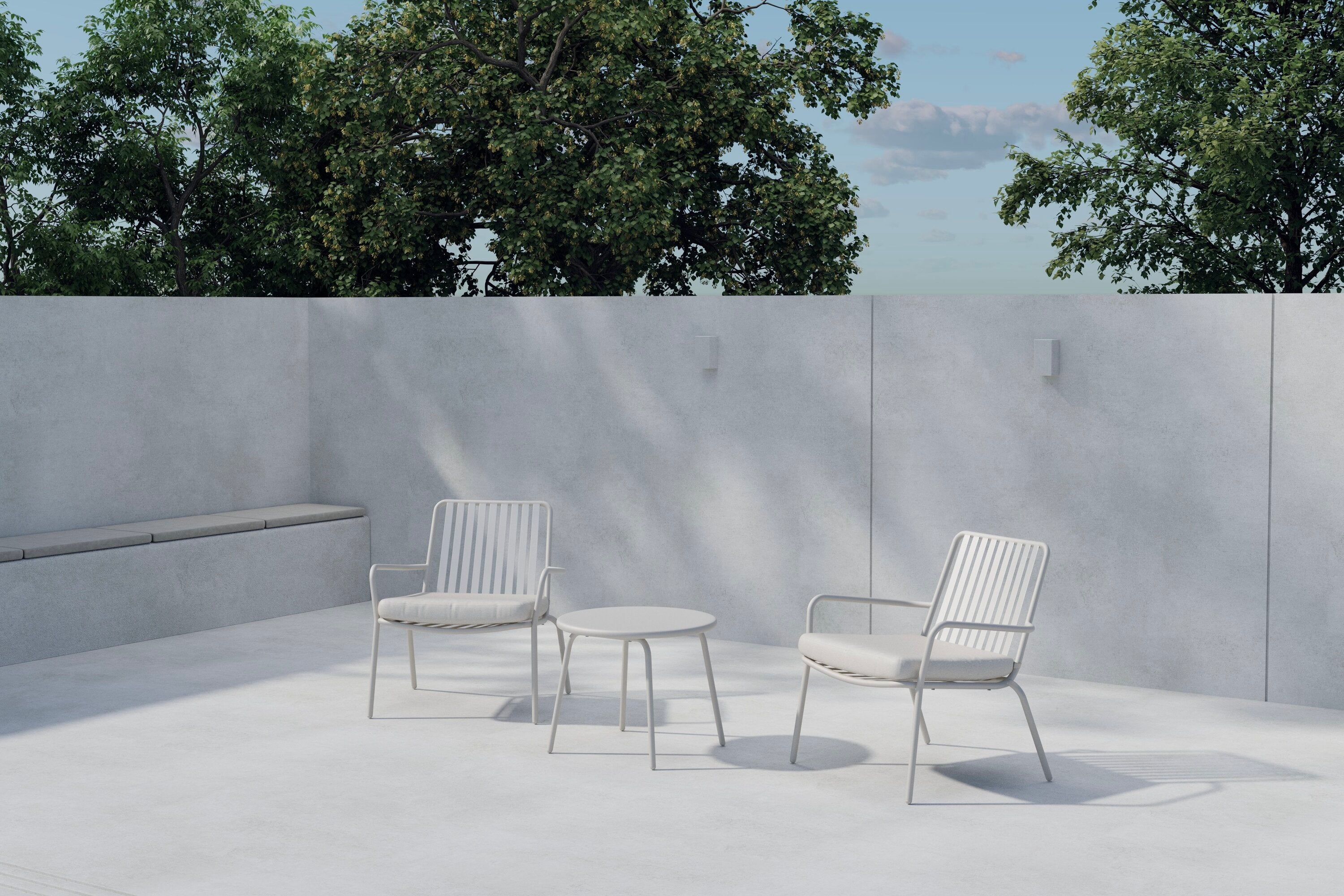 Beige Mykonos Outdoor Loungeset von Venture Home, stilvoll und komfortabel für entspannte Stunden im Freien.