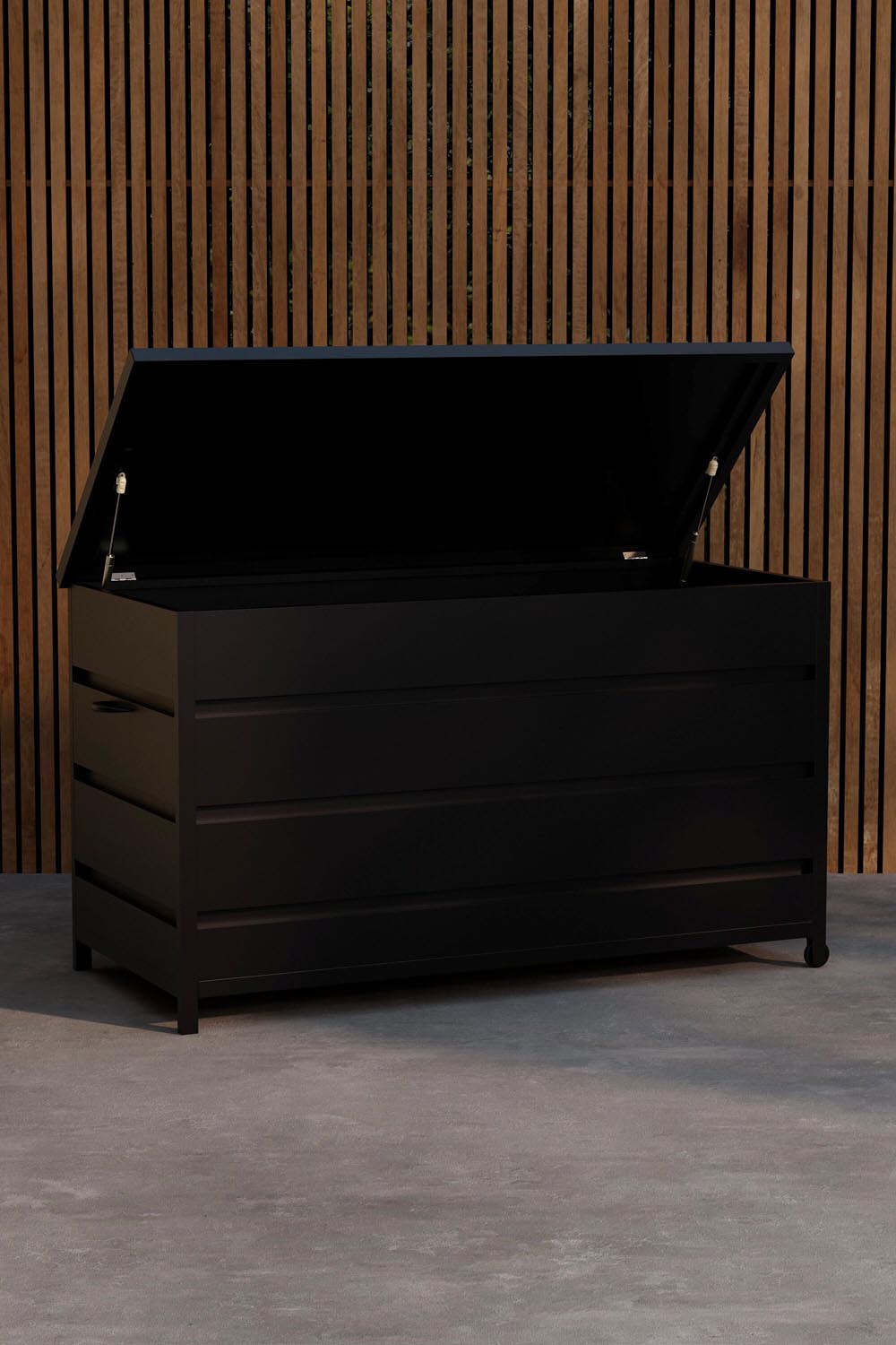 Nisis Kissenbox in Schwarz präsentiert im Onlineshop von KAQTU Design AG. Outdoor Zubehör ist von Venture Home