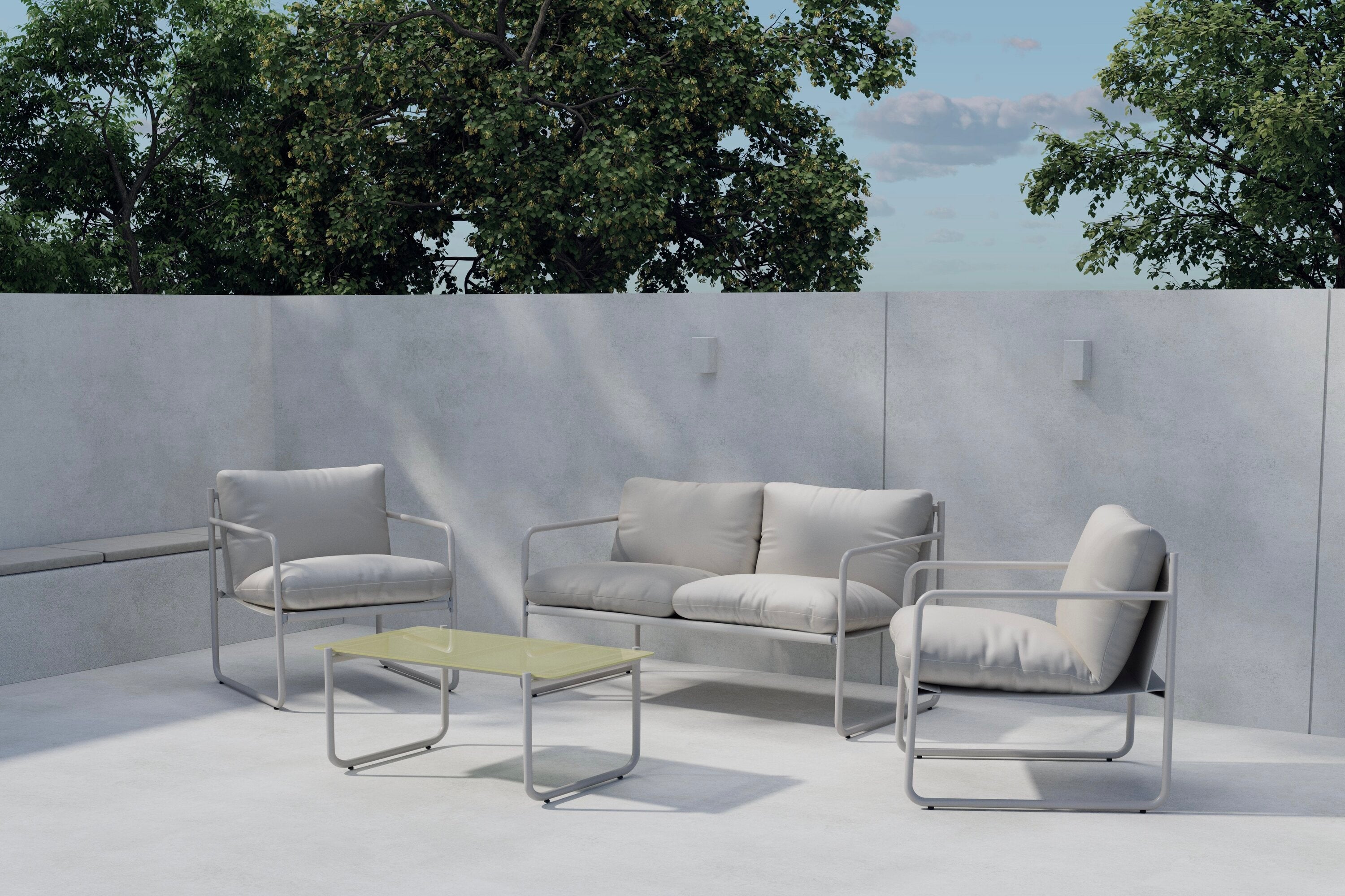Elegantes Thassos Sofa Set in sanftem Beige, ideal für stilvolle Lounges und entspannte Momente im Freien.