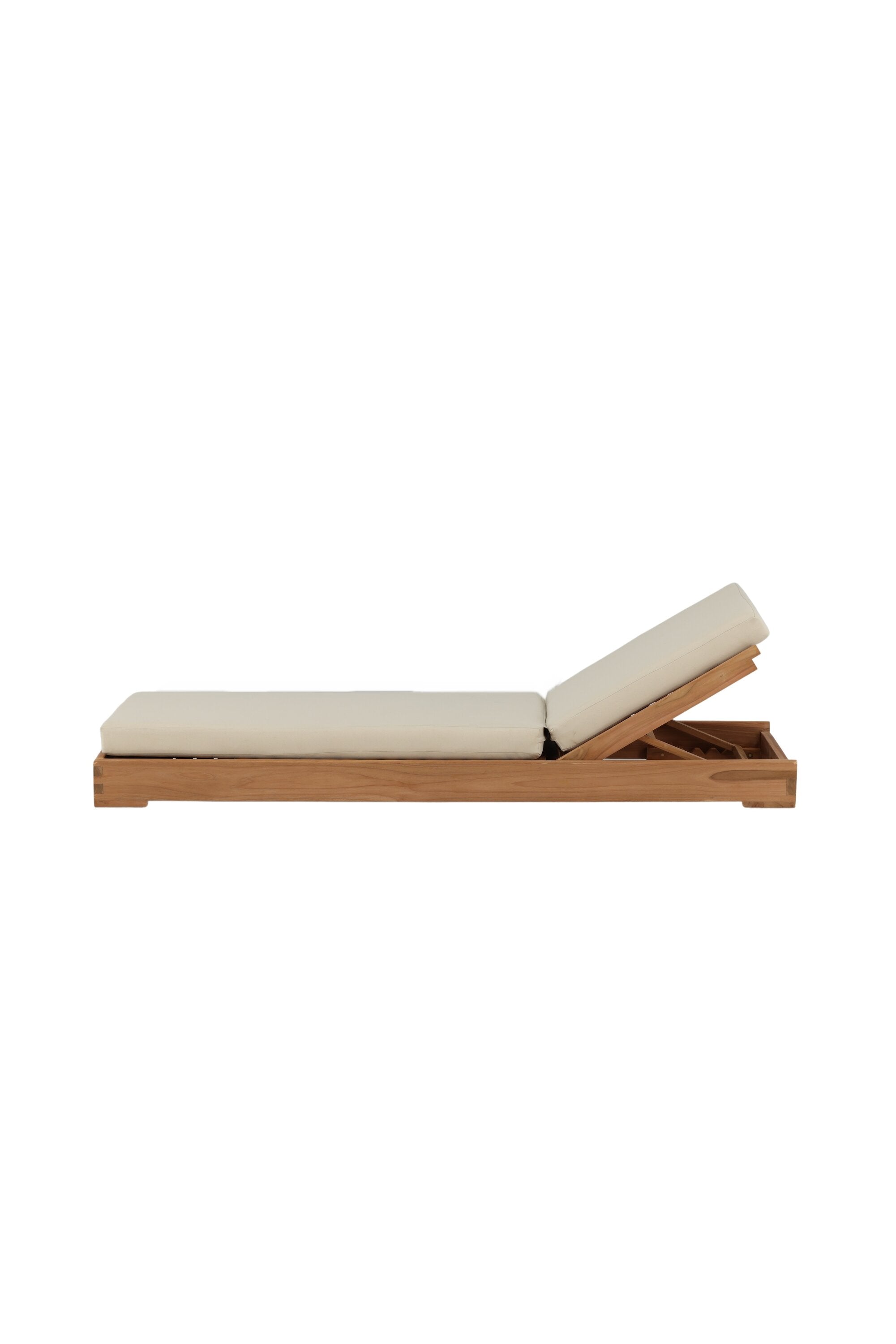 Stylischer Liegestuhl von Venture Home, perfekt für sonnige Tage im Garten oder am Pool, mit komfortabler Liegefläche und modernem Look.