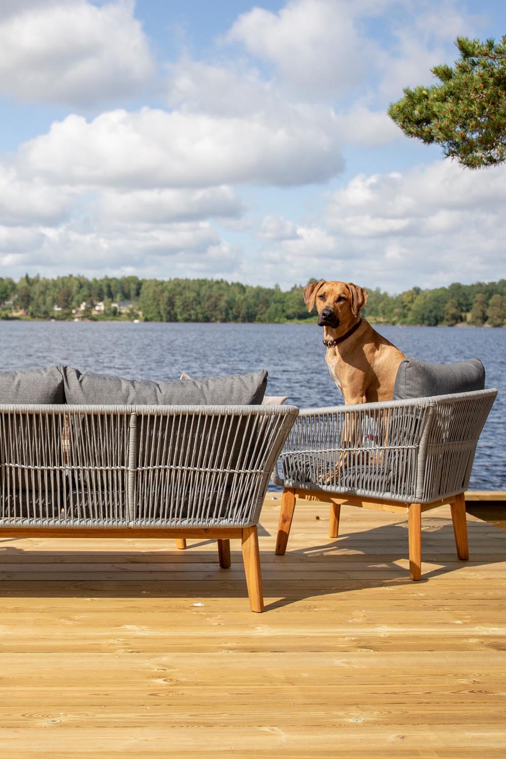 Chania Sofa-Set in Grau präsentiert im Onlineshop von KAQTU Design AG. Loungeset ist von Venture Home
