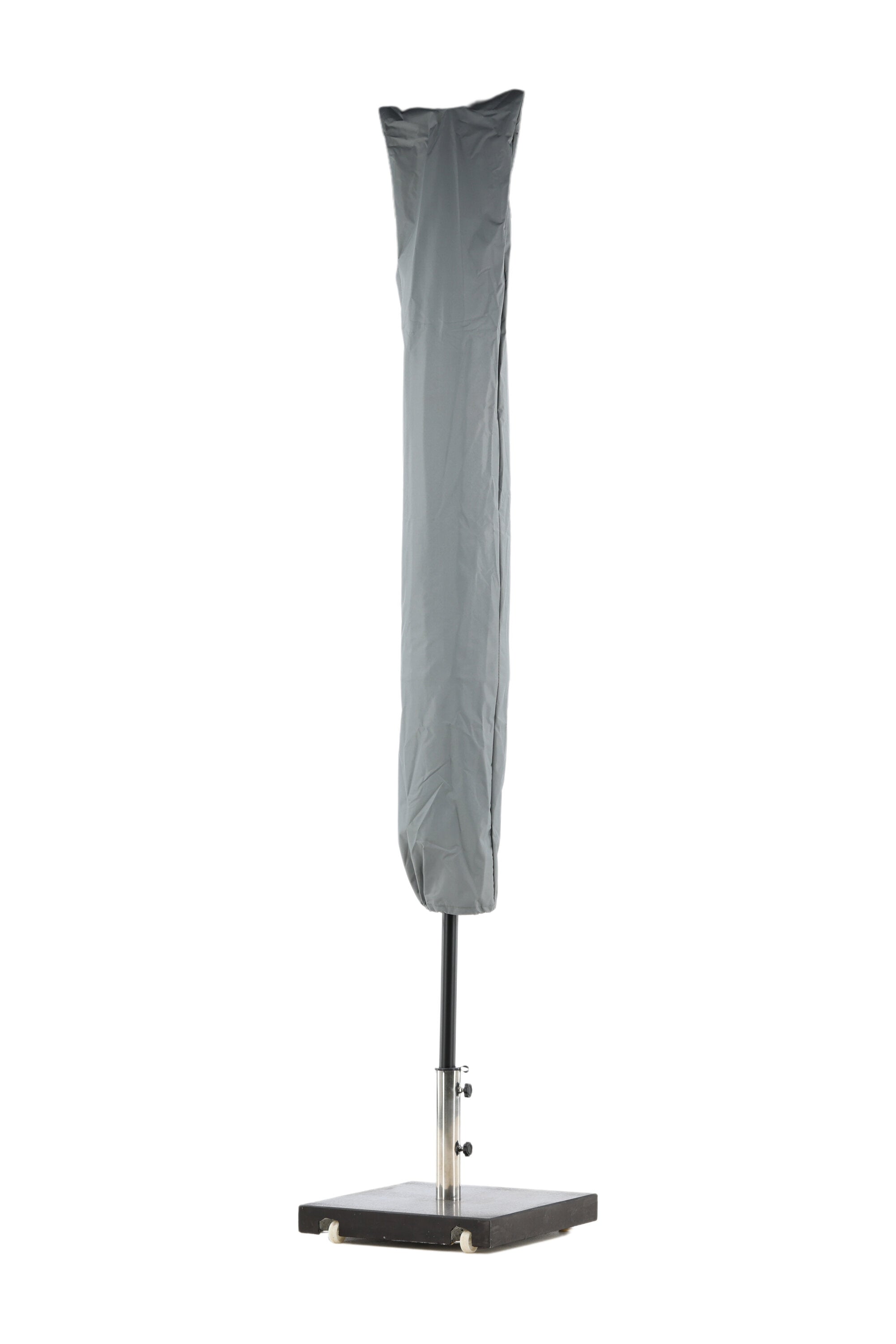 Sonnenschirmhülle in Grau präsentiert im Onlineshop von KAQTU Design AG. Outdoor Zubehör ist von Venture Home