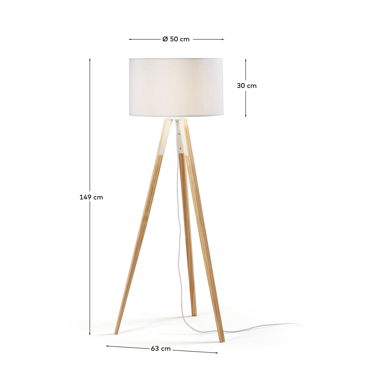 Iguazu Stehlampe, Holz, weiss in Weiss, Braun präsentiert im Onlineshop von KAQTU Design AG. Stehleuchte ist von Kave Home