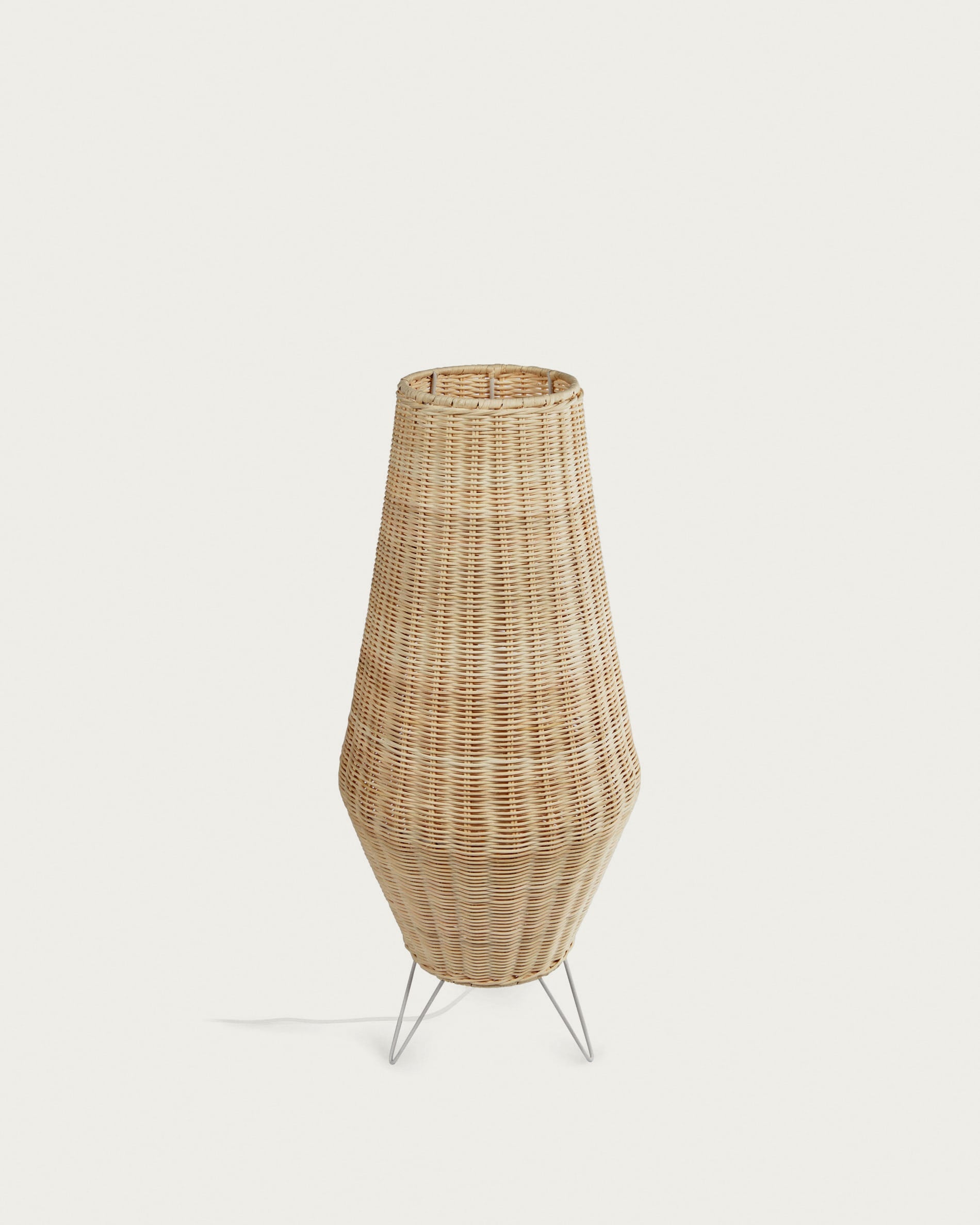 3D-Modell der Kamaria Tischlampe aus Rattan, natürliches Finish, ideal für warme, stilvolle Räume.