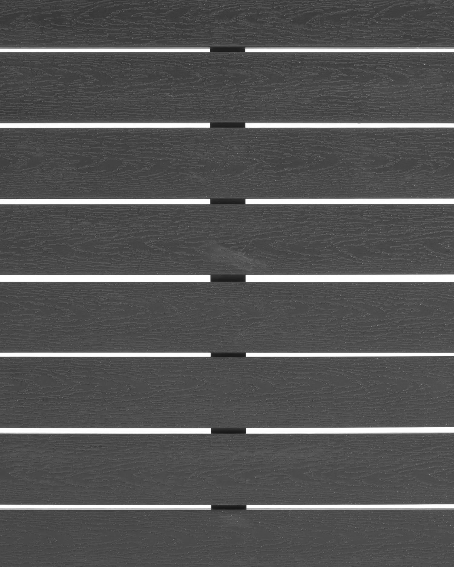 Eleganter Sirley Gartentisch von Kave Home, 70 x 70 cm, aus robustem Aluminium und edlem Marmor – perfekt für Terrasse, Balkon und Garten.