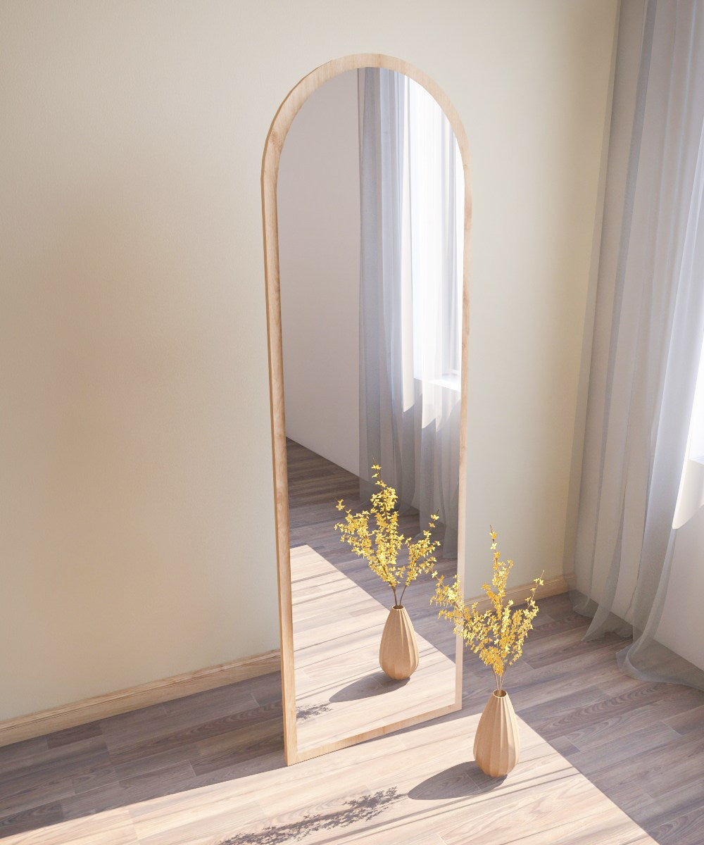 Emma Spiegel - Natürlich in Natürlich präsentiert im Onlineshop von KAQTU Design AG. Wandspiegel ist von Hanah Home