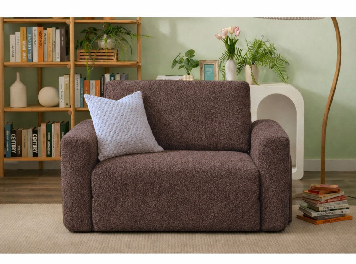 Braunes 1-Sitzer Schlafsofa aus 100% Bouclé-Stoff mit gepolsterter Sitzfläche und ausklappbarer Liegefläche in kompakter Form.