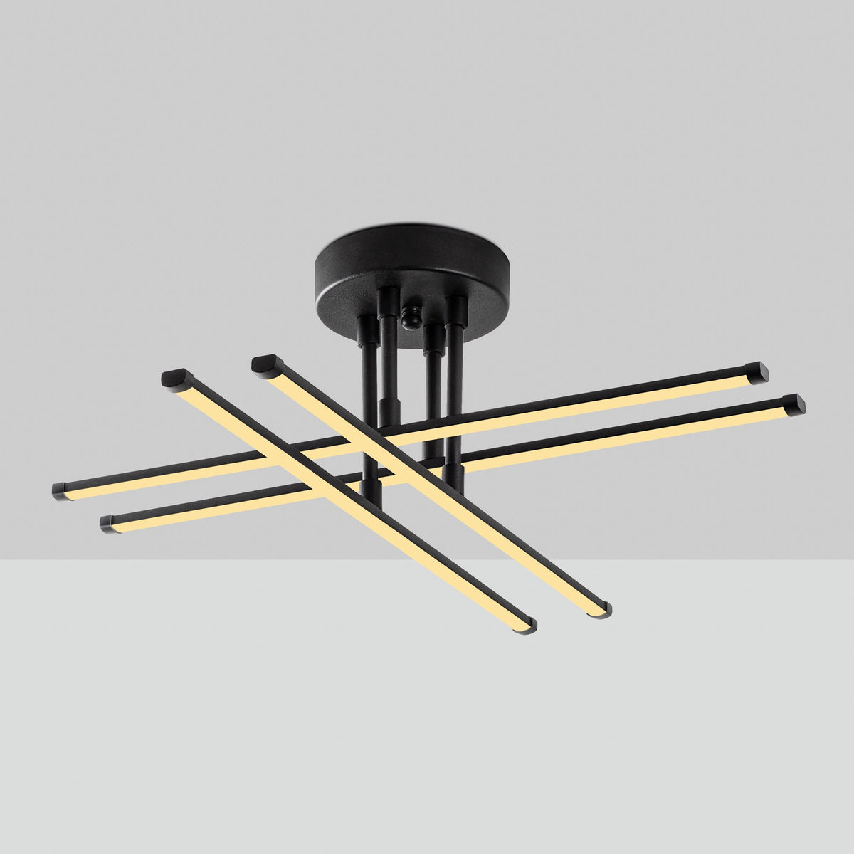 Exhaust Deckenleuchte - Schwarz in Schwarz präsentiert im Onlineshop von KAQTU Design AG. Deckenleuchte ist von Opviq