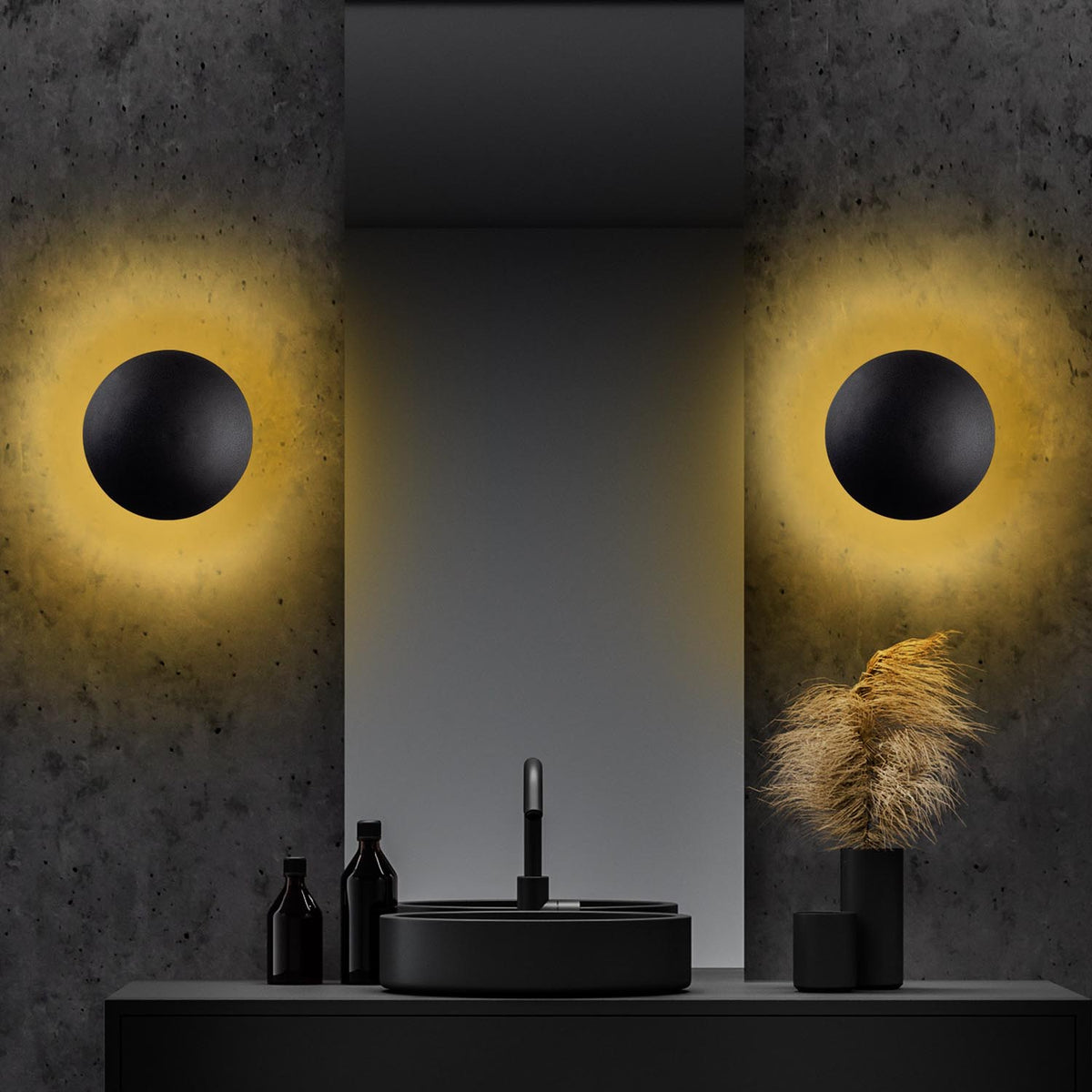 Yosma Wandleuchte - Schwarz
Kupfer in Schwarz / Kupfer präsentiert im Onlineshop von KAQTU Design AG. Wandleuchte ist von Opviq