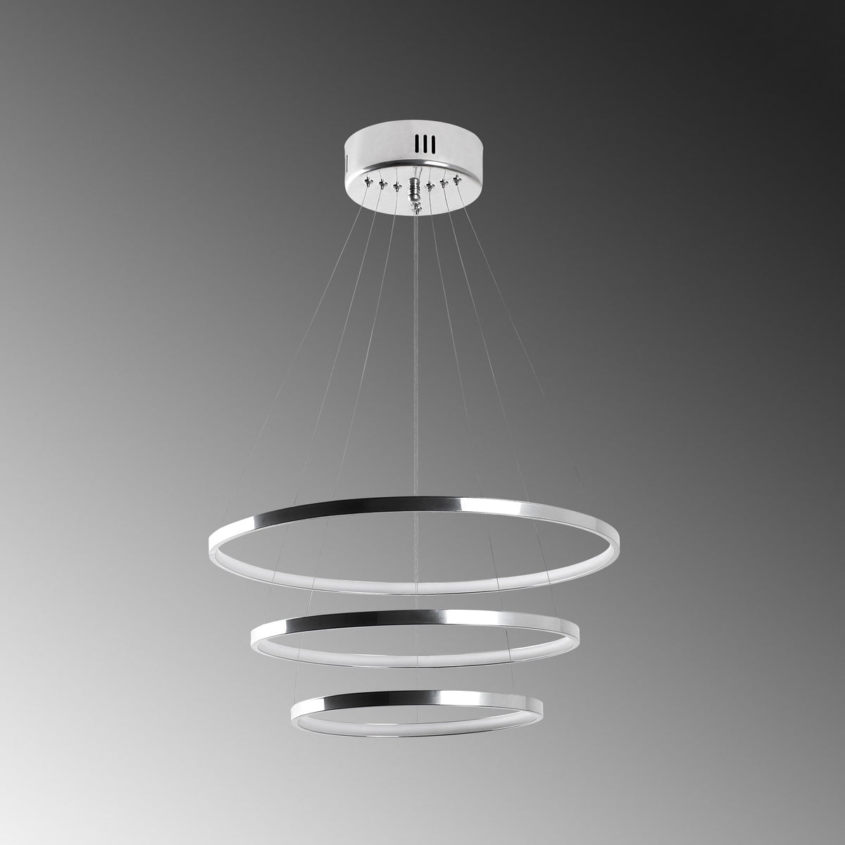 Simit Deckenleuchte - Chrome in Chrome präsentiert im Onlineshop von KAQTU Design AG. Deckenleuchte ist von Opviq