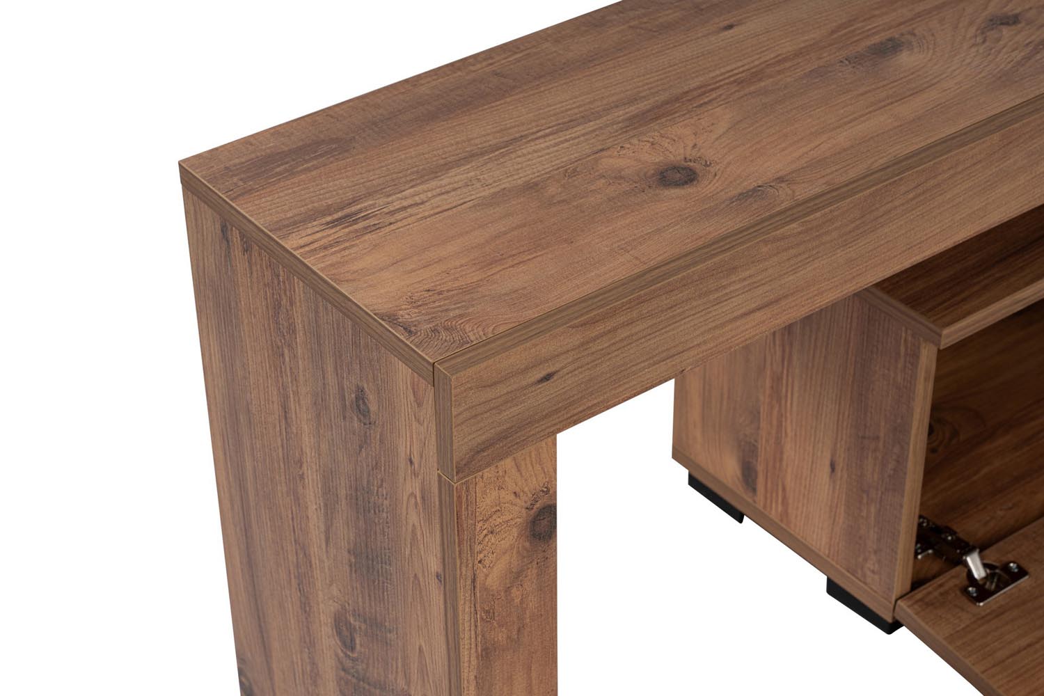 Entdecken Sie das Enclave Sideboard in Atlantischer Kiefer von Nordure – stilvolles Design trifft auf funktionalen Stauraum für Ihr Wohnzimmer.