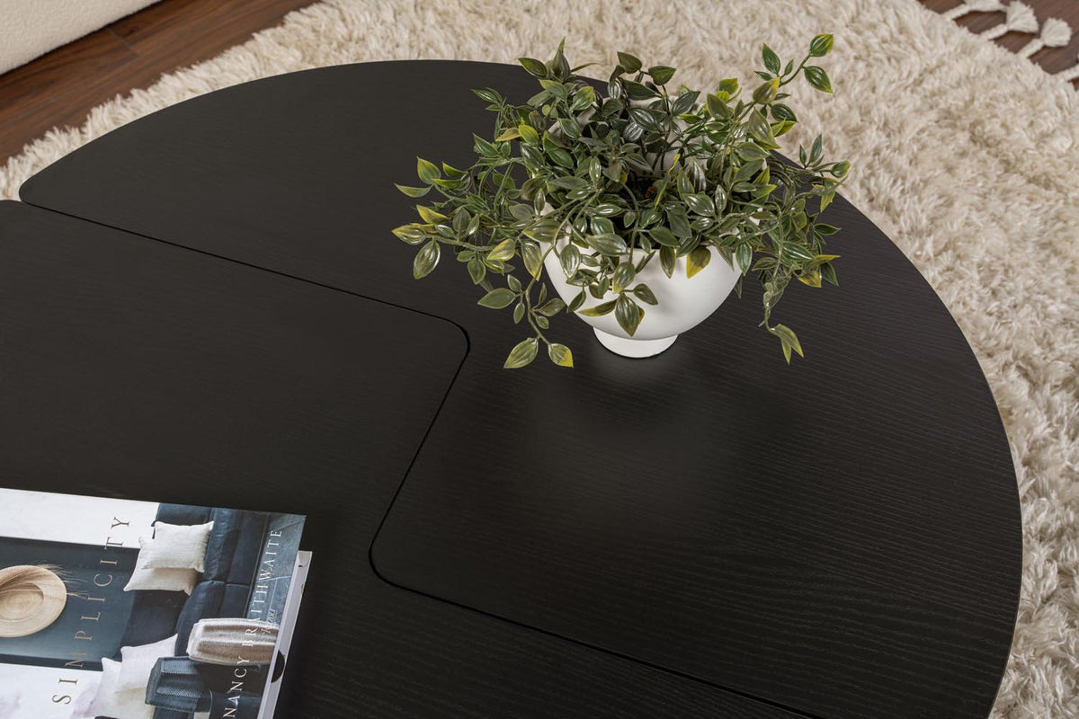 Moira Sofatisch - Holz Schwarz in Holz Schwarz präsentiert im Onlineshop von KAQTU Design AG. Couchtisch ist von Nordure