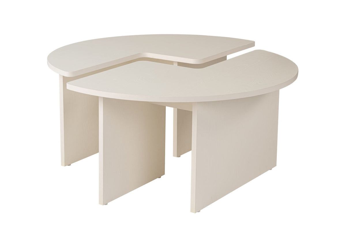 Moira Sofatisch - Holzweiss in Holzweiss präsentiert im Onlineshop von KAQTU Design AG. Couchtisch ist von Nordure