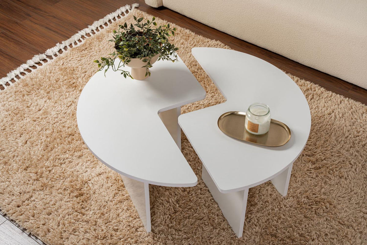 Moira Sofatisch - Natürliches Weiss in Natürliches Weiss präsentiert im Onlineshop von KAQTU Design AG. Couchtisch ist von Nordure