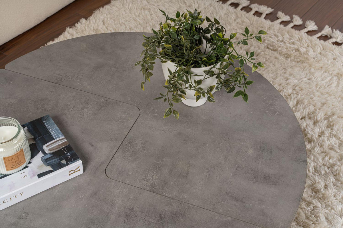 Moira Sofatisch - Beton Grau in Beton Grau präsentiert im Onlineshop von KAQTU Design AG. Couchtisch ist von Nordure
