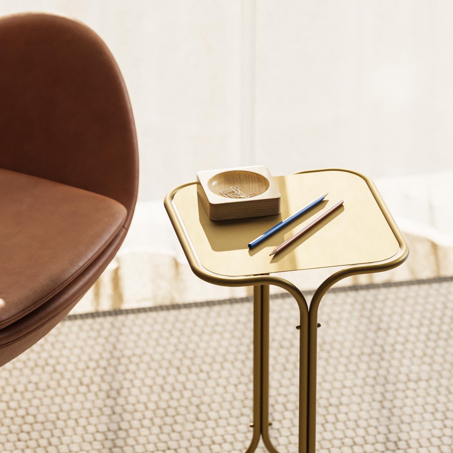 Entdecken Sie den eleganten SHB Sofatisch von Hanah Home. Aus 100% Metall gefertigt, vereint er Stil und Langlebigkeit in einem glamourösen Goldton.