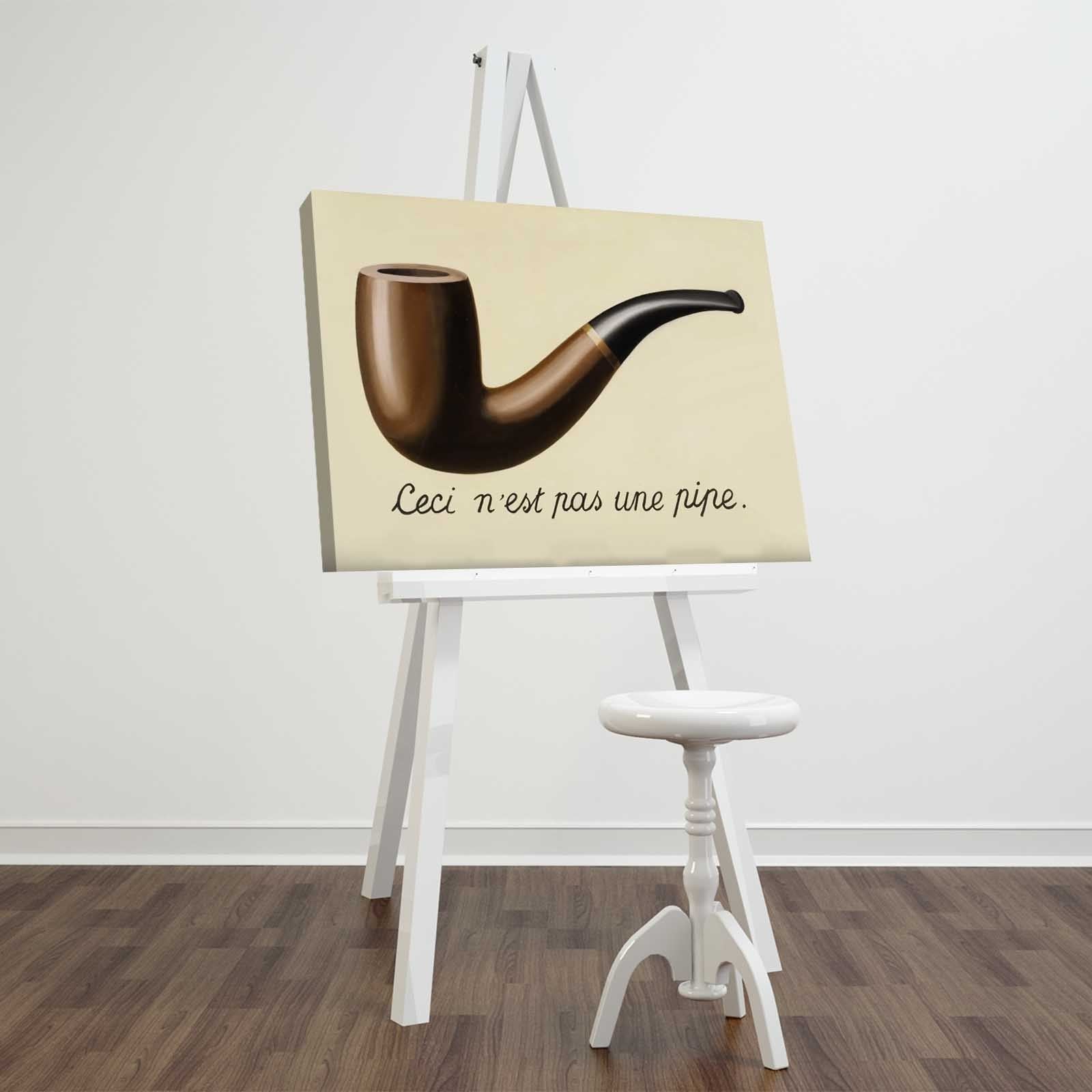 Entdecken Sie das FAMOUSART Bild von Wallity, das die geheimnisvolle Schönheit von René Magritte in Ihr Zuhause bringt und für stilvolle Akzente sorgt.
