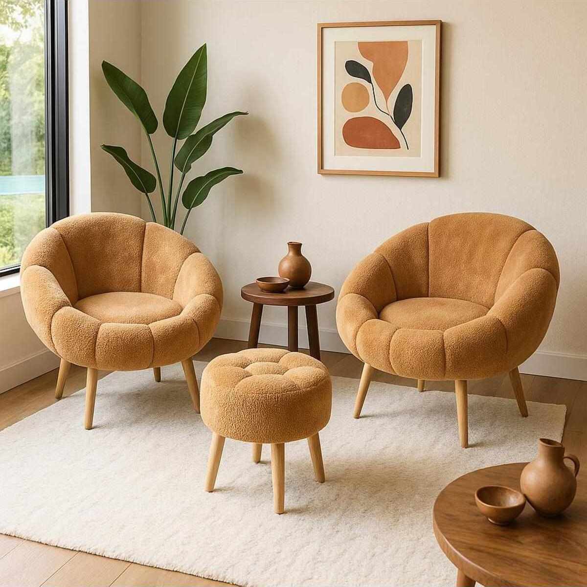 Zwei braune Ohrensessel und ein runder Pouf aus Wellsoft-Stoff mit Eschenholzbeinen, Sitzmöbel-Set von Hanah Home.