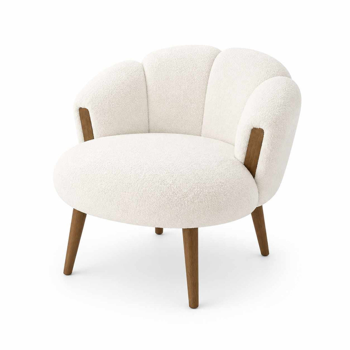 Weisser Ohrensessel mit Wellsoft-Stoffbezug, Eschenholzbeinen und gepolsterter Rückenlehne, Flügeldesign, Ansicht von vorne.