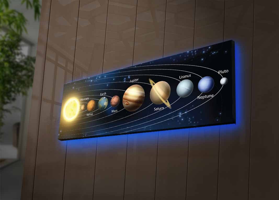 3090NASA Bild - Mehrfarbig in Mehrfarbig präsentiert im Onlineshop von KAQTU Design AG. Bild ist von Wallity