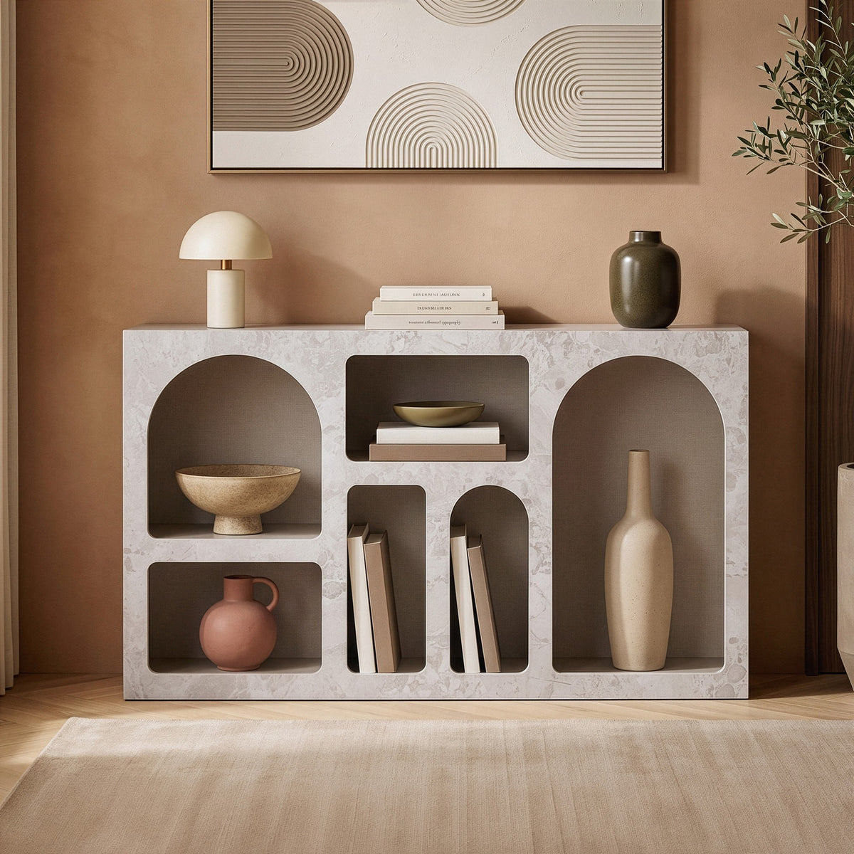 Konsolentisch Vian 120 von Nordure mit Front in Travertin-Marmor- und Sandstein-Optik, Korpus aus melaminbeschichteter Spanplatte, Türen aus MDF.