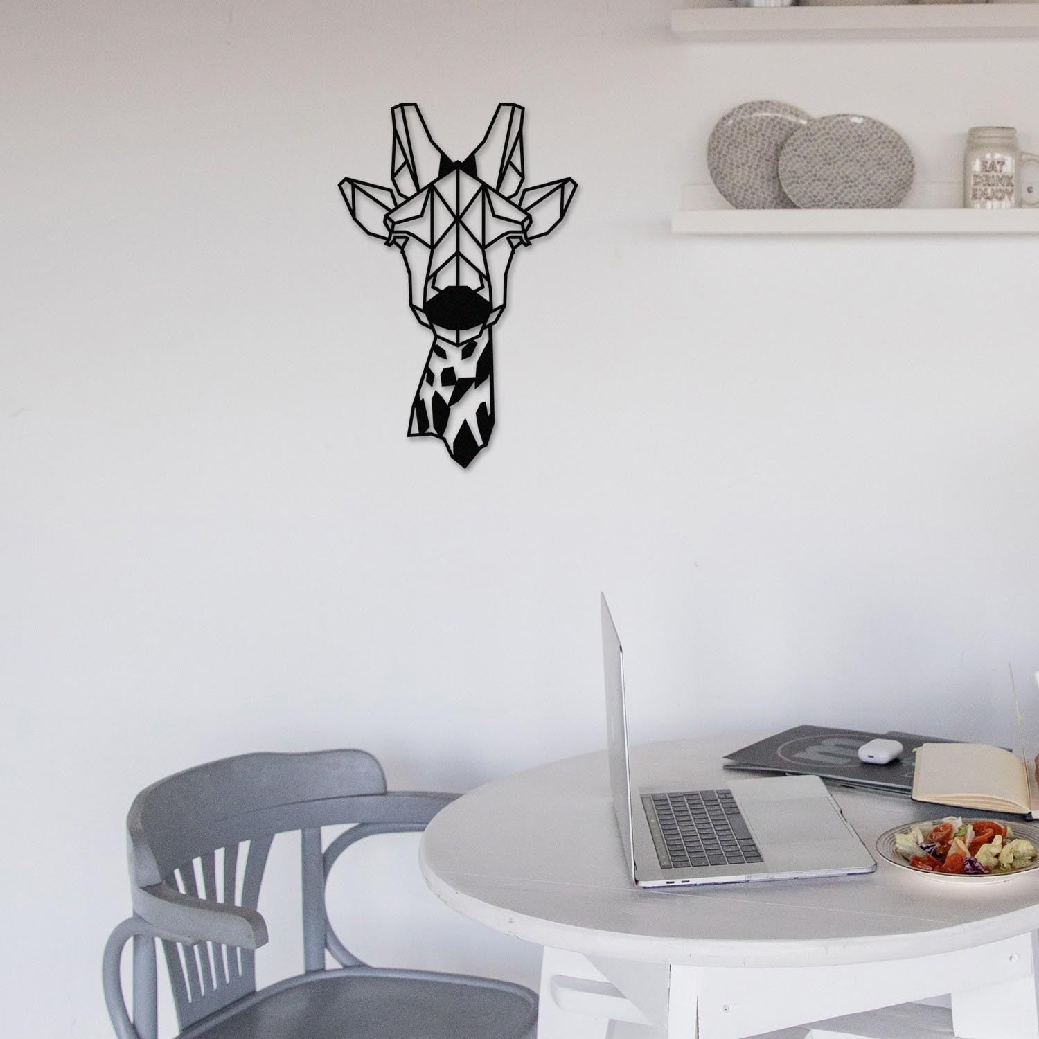 Gıraffe Metal Decor in Schwarz präsentiert im Onlineshop von KAQTU Design AG. Wanddeko ist von Wallity