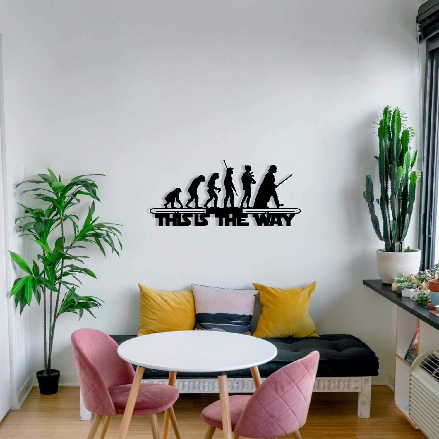 Verleihen Sie Ihrem Raum mit der Evrim Wanddeko von Wallity einen Hauch von Eleganz. Dieses hochwertige Holz-Wandaccessoire begeistert durch modernes Design und Langlebigkeit.